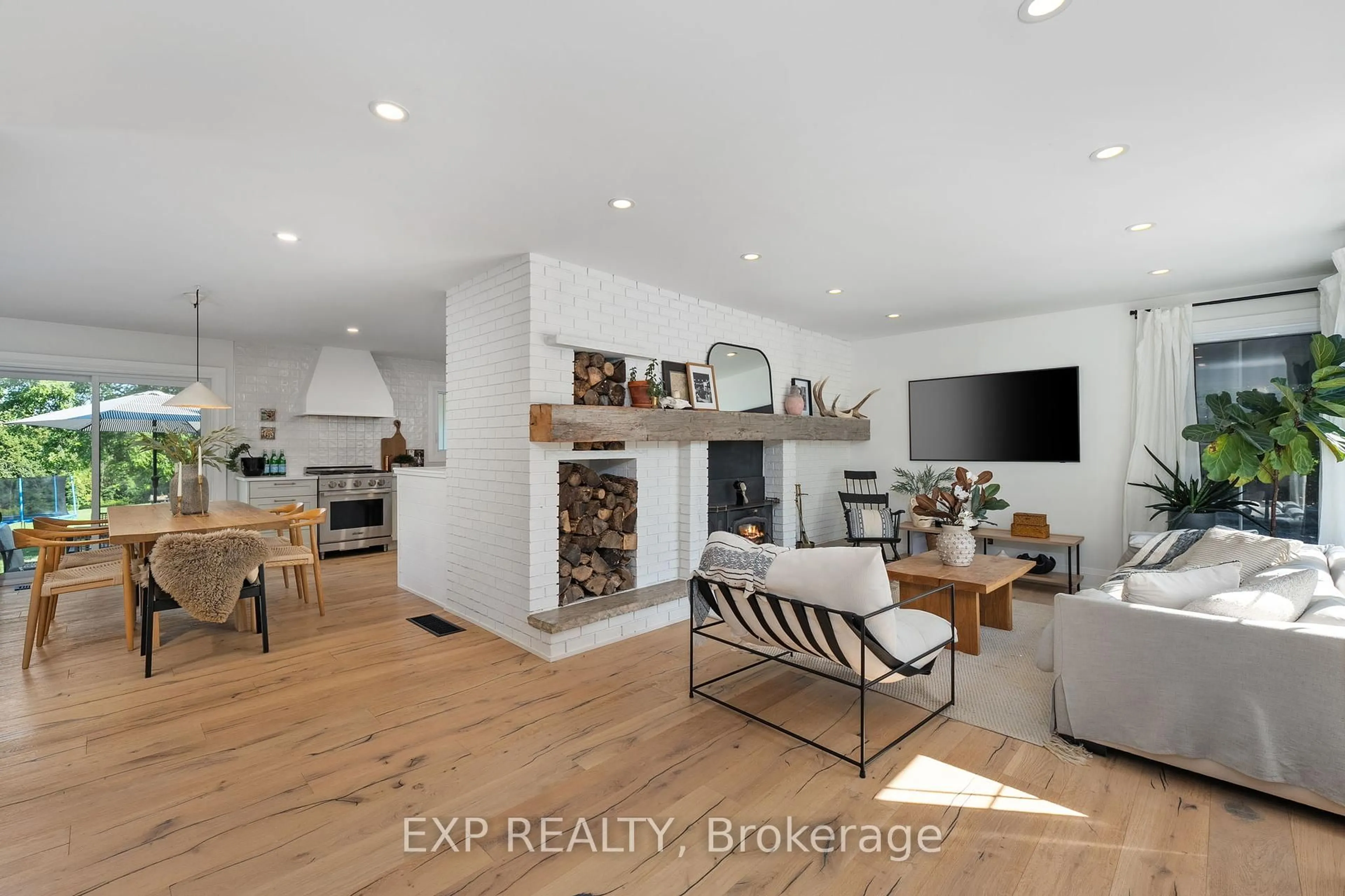 Open concept kitchen, unknown for 521 Cottage Rd, Kawartha Lakes Ontario K0M 2C0