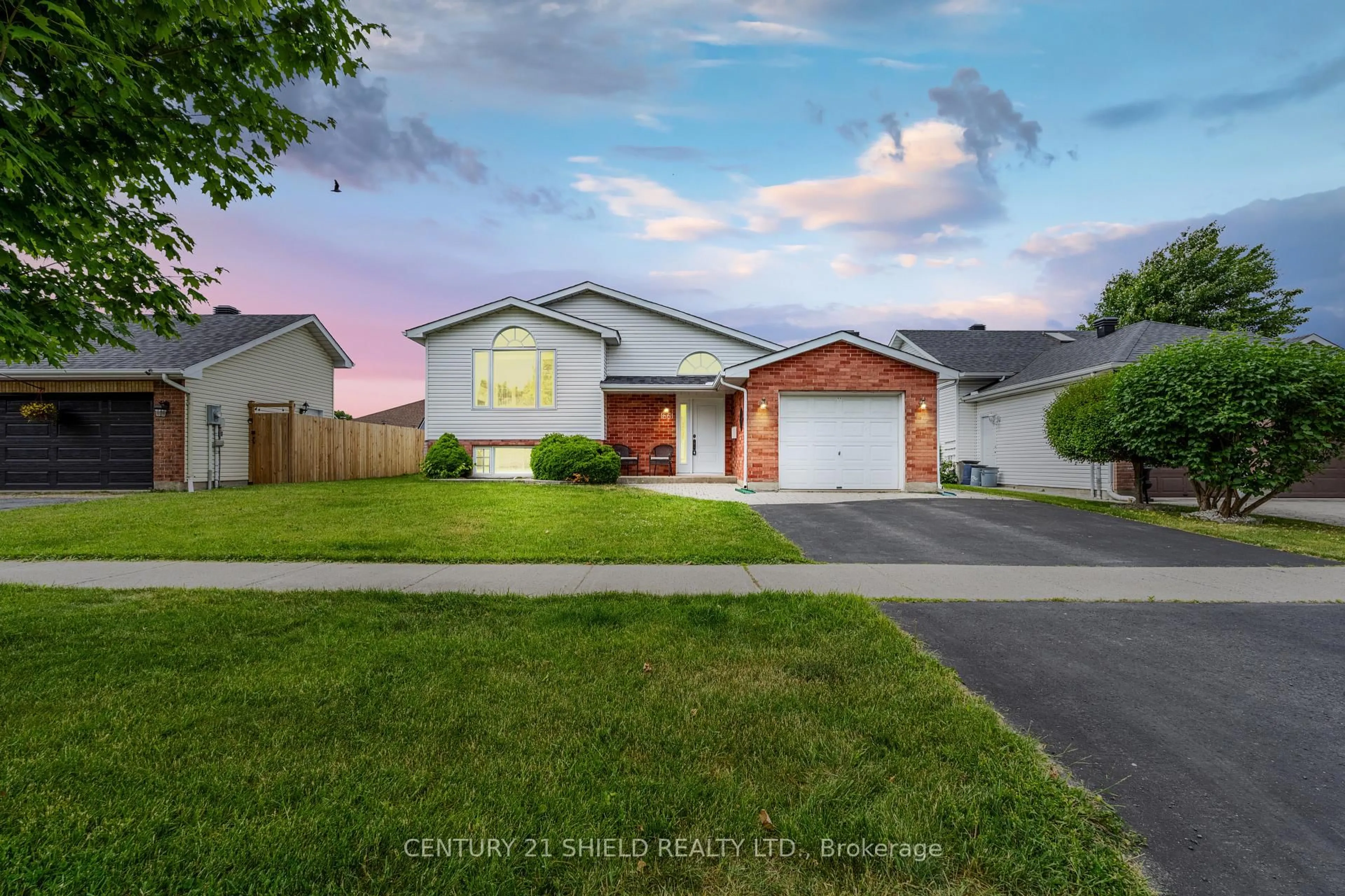 Unknown for 1861 Belvedere Cres, Cornwall Ontario K6H 7C7