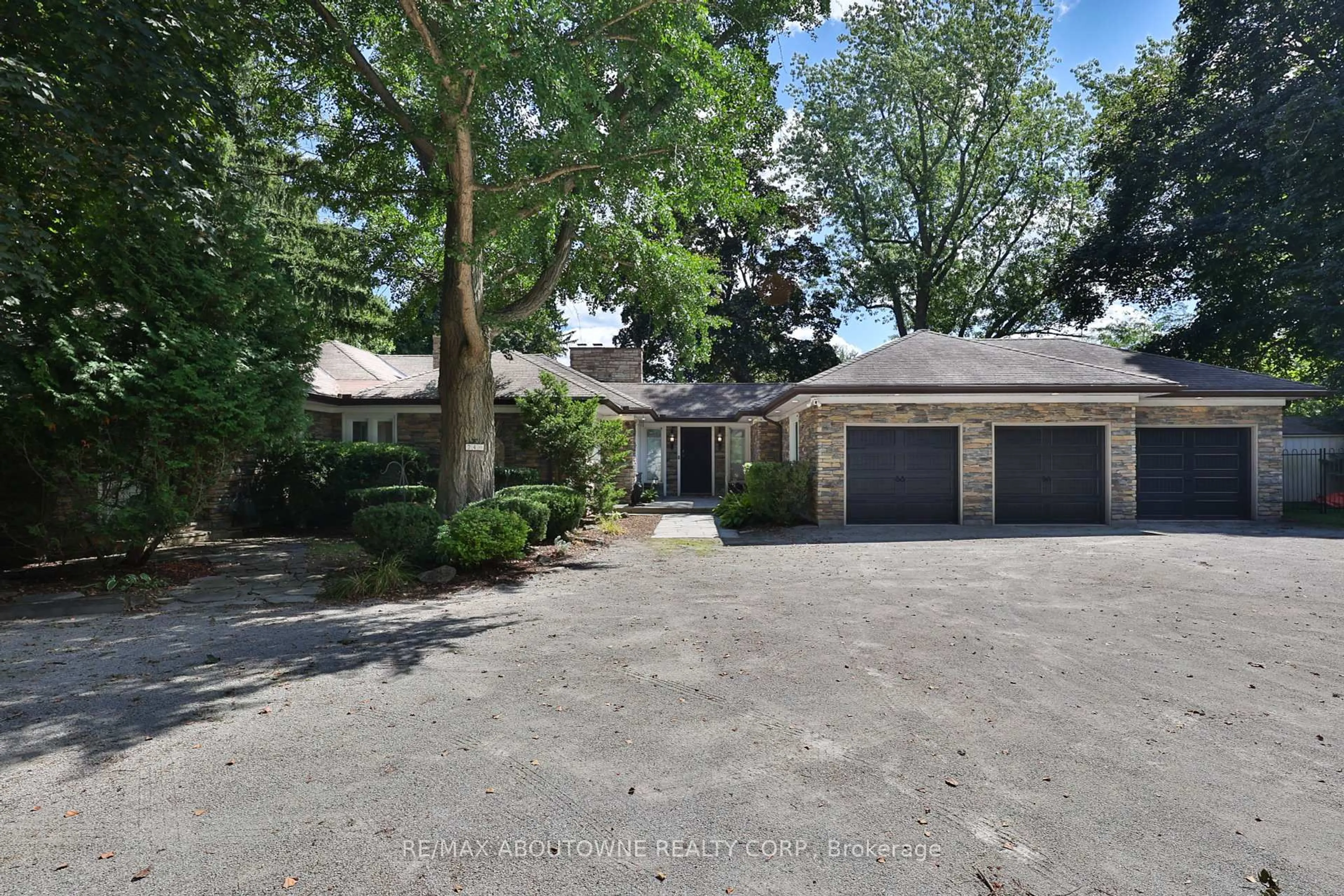 Home with brick exterior material, street for 24 School St, Hamilton Ontario L0R 2H0