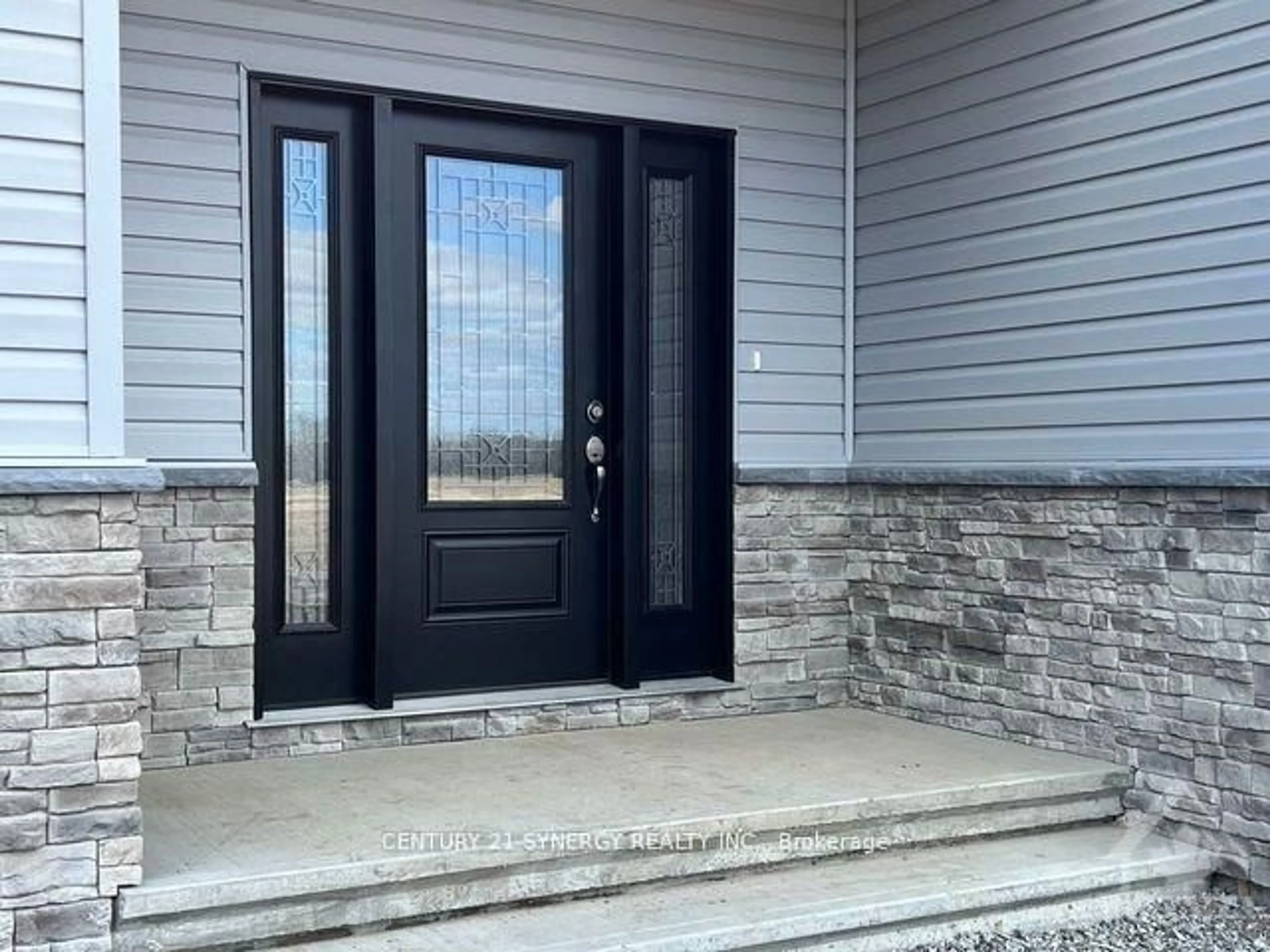 Indoor entryway for 987 Matheson Dr, Smiths Falls Ontario K7A 5B8