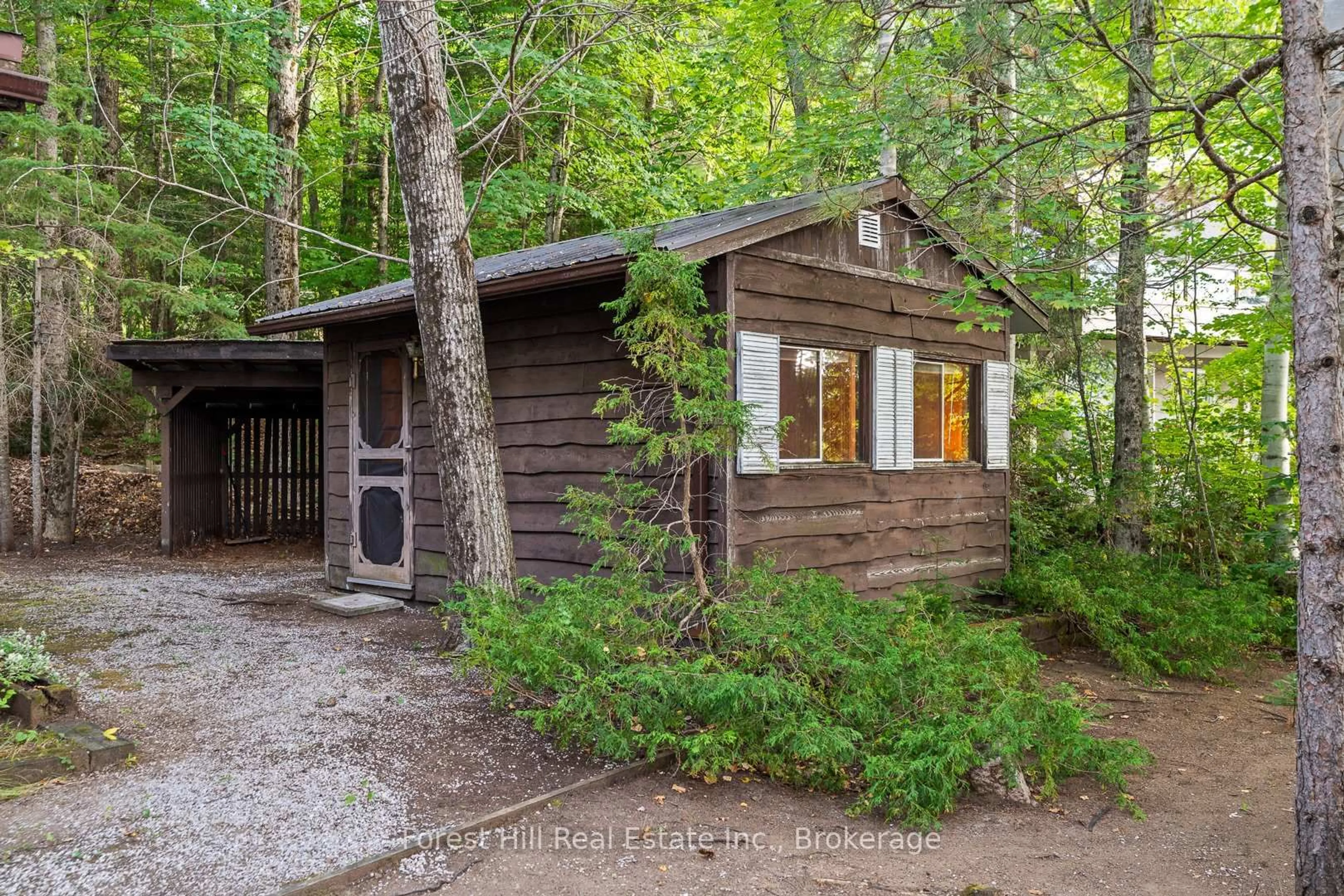 Shed for 3991 Kawagama Lake Rd, Algonquin Highlands Ontario P0A 1E0