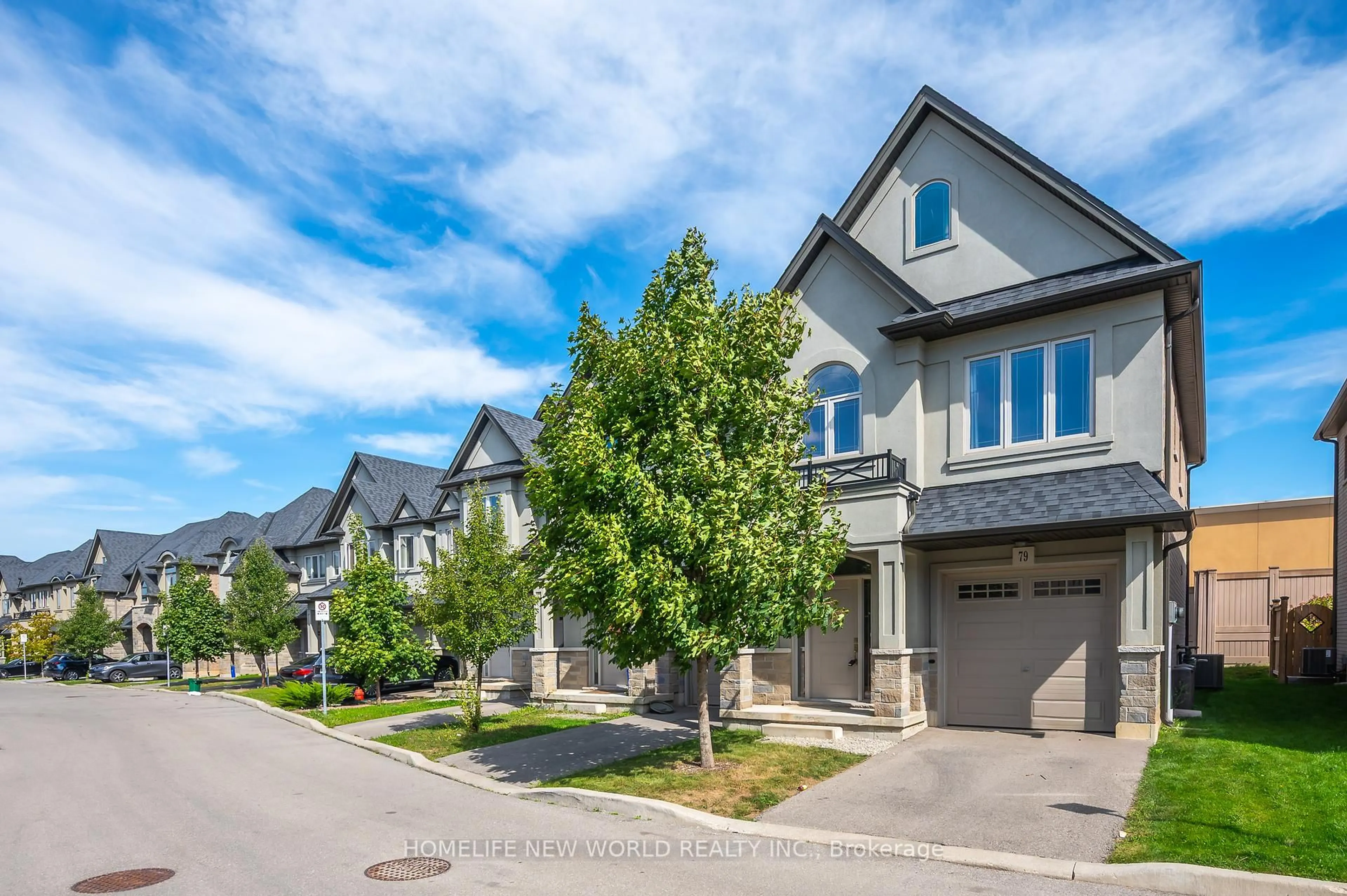 A pic from outside/outdoor area/front of a property/back of a property/a pic from drone, street for 79 Sonoma Valley Cres, Hamilton Ontario L9B 0J3