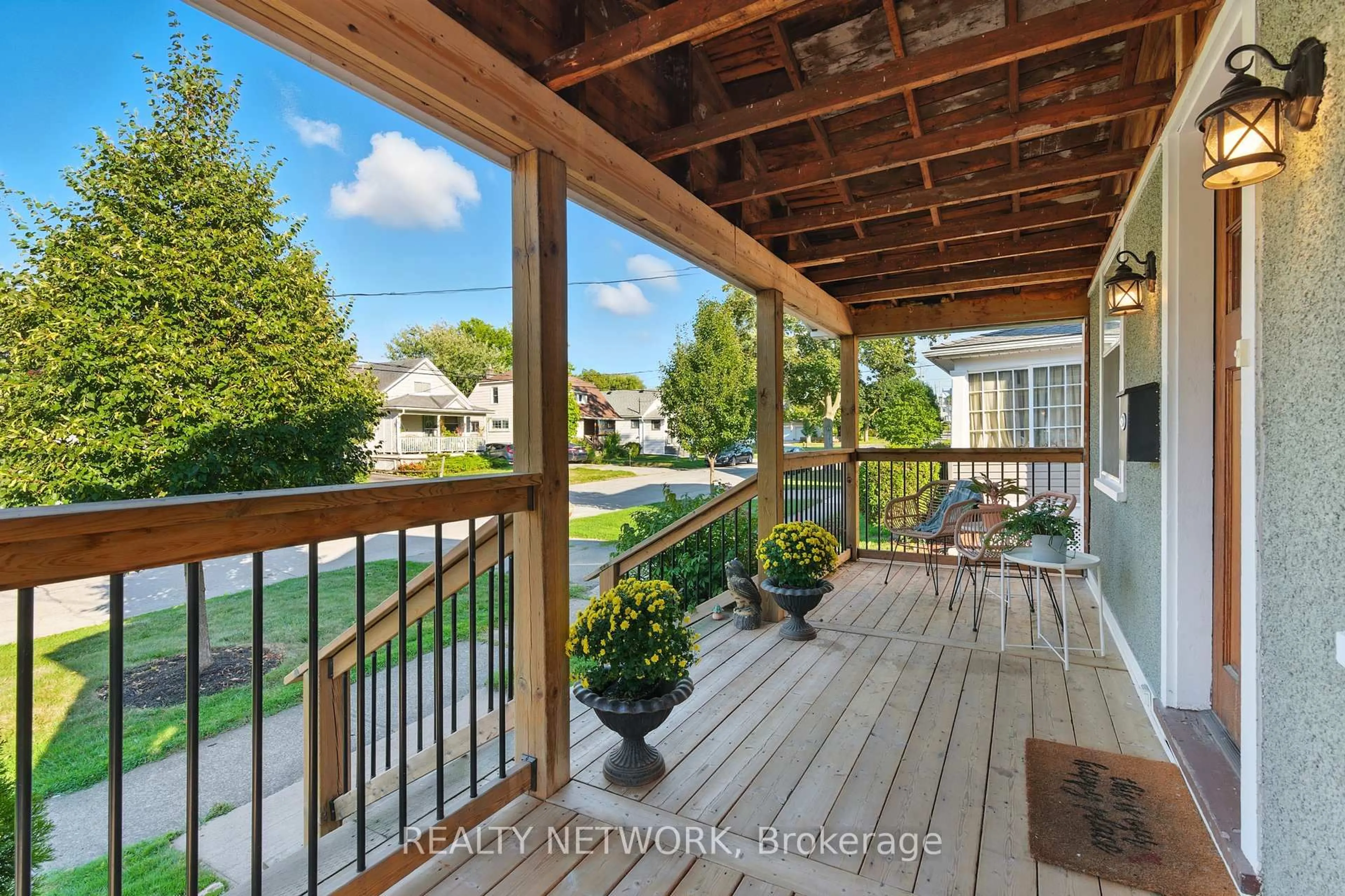 Patio, water/lake/river/ocean view for 27 Dexter St, St. Catharines Ontario L2S 2L5