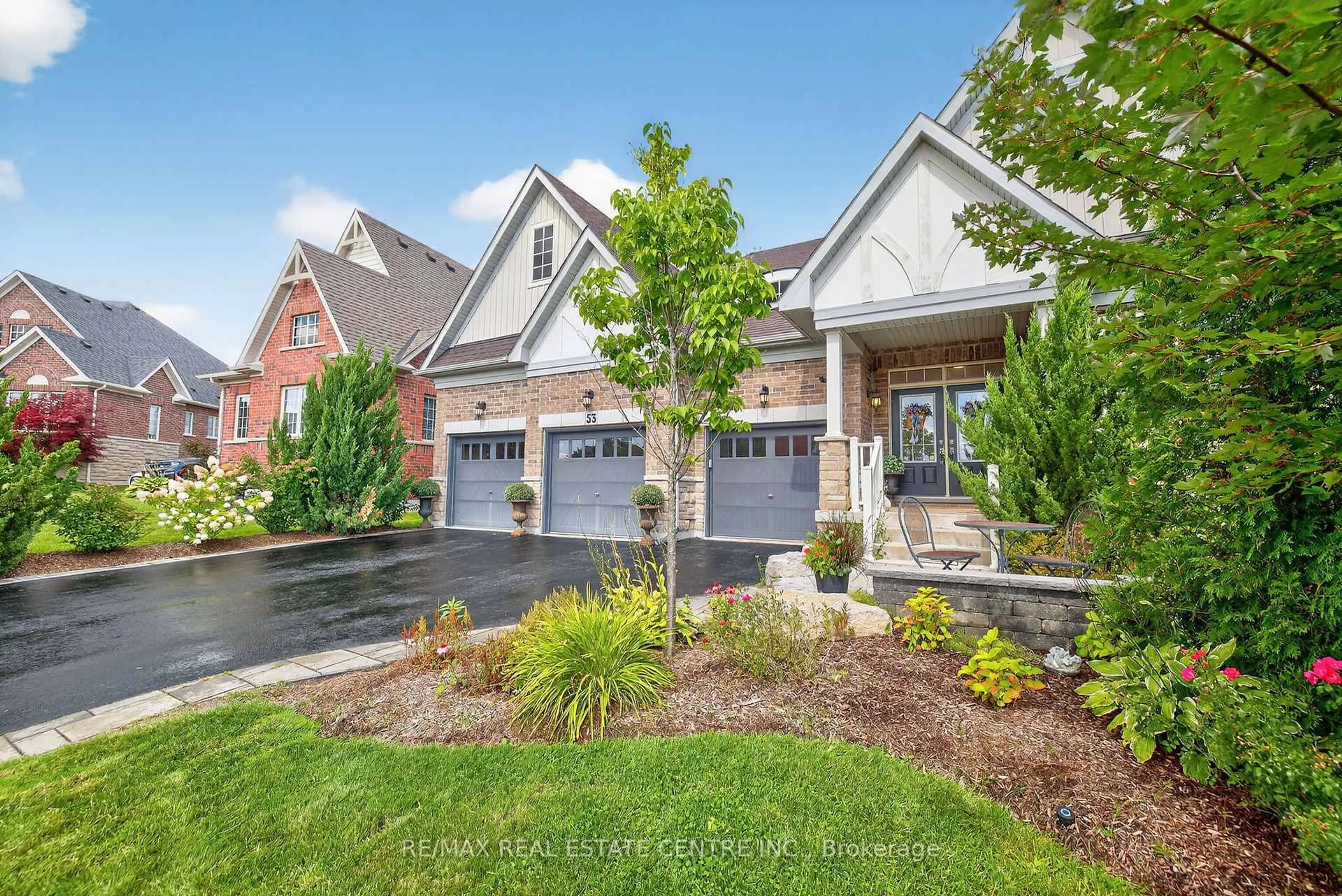 Home with brick exterior material, street for 53 Anderson Ave, Mono Ontario L9W 6T2