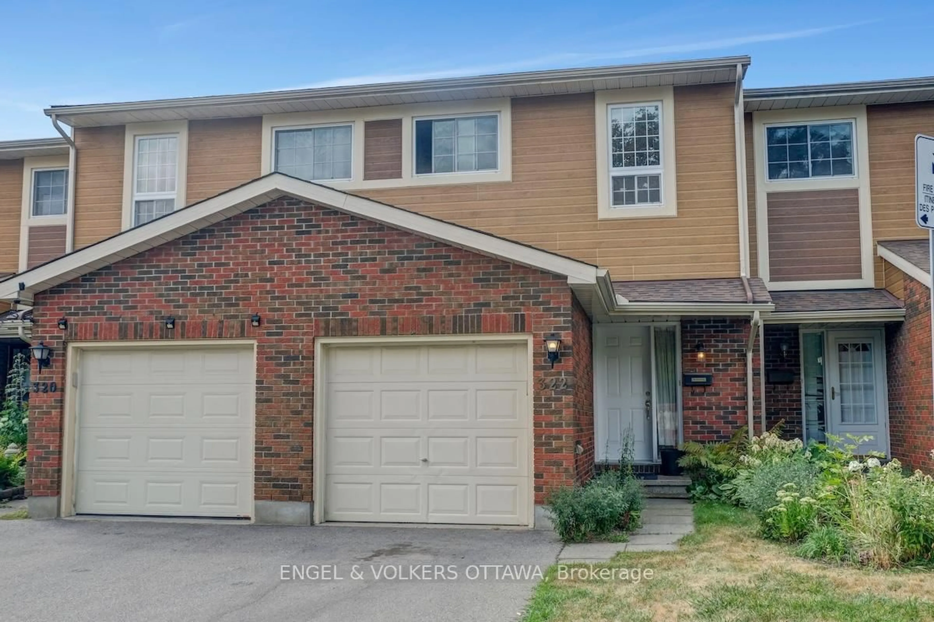 Home with brick exterior material, street for 322 Verdon Private, Ottawa Ontario K1T 2Z8
