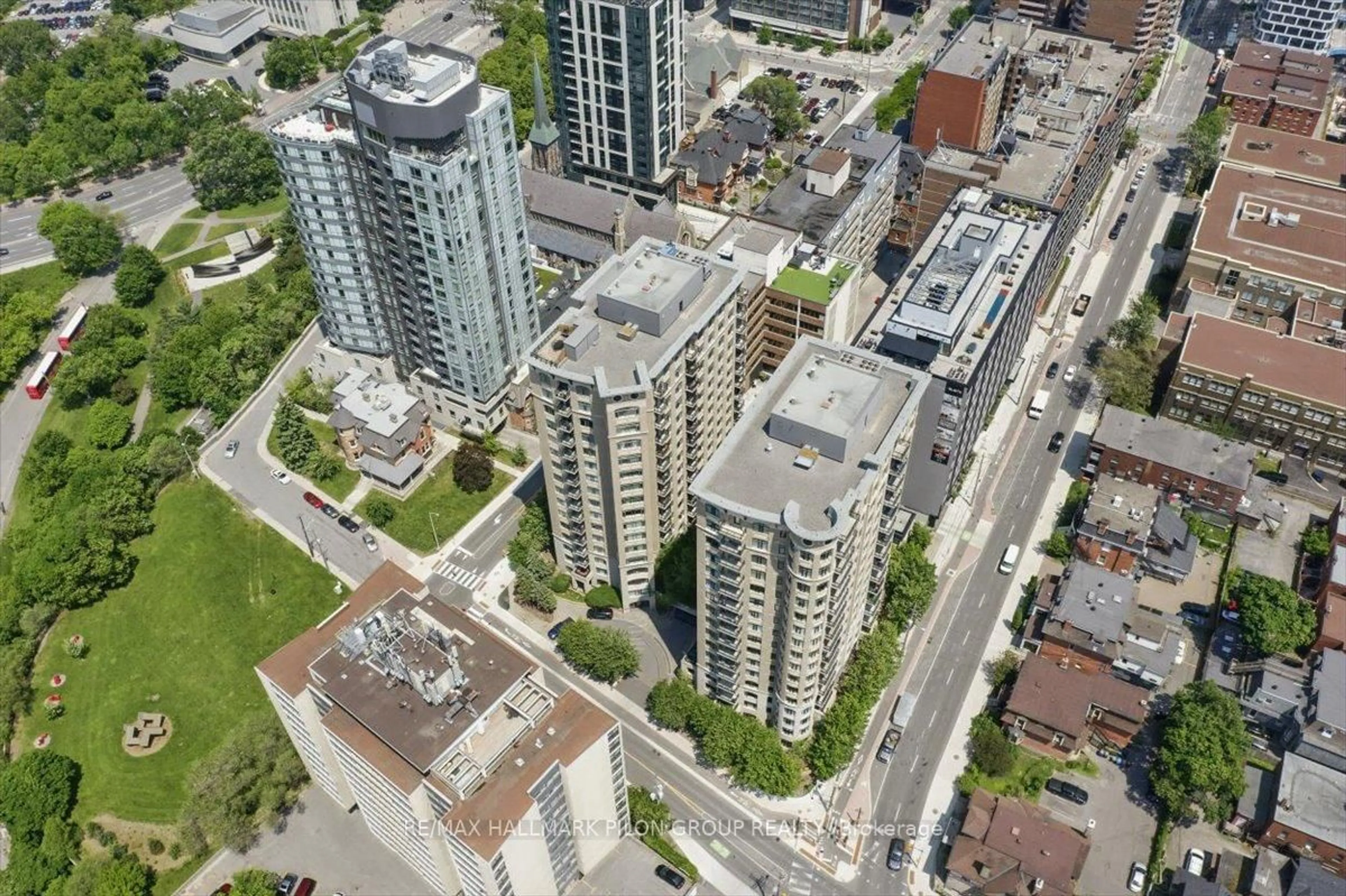 A pic from outside/outdoor area/front of a property/back of a property/a pic from drone, city buildings view from balcony for 95 Bronson Ave #1205, Ottawa Ontario K1R 1E2