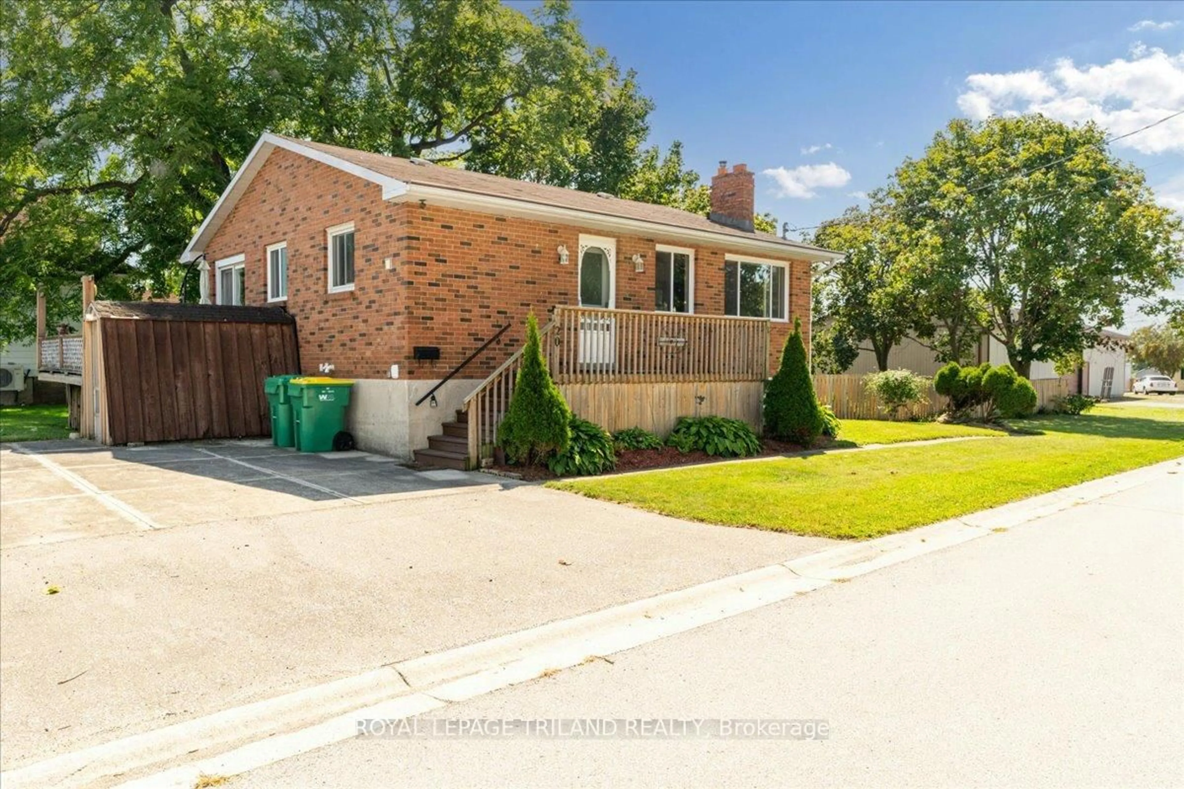 Home with brick exterior material, street for 20 ARGYLE St, Southwest Middlesex Ontario N0L 1A0