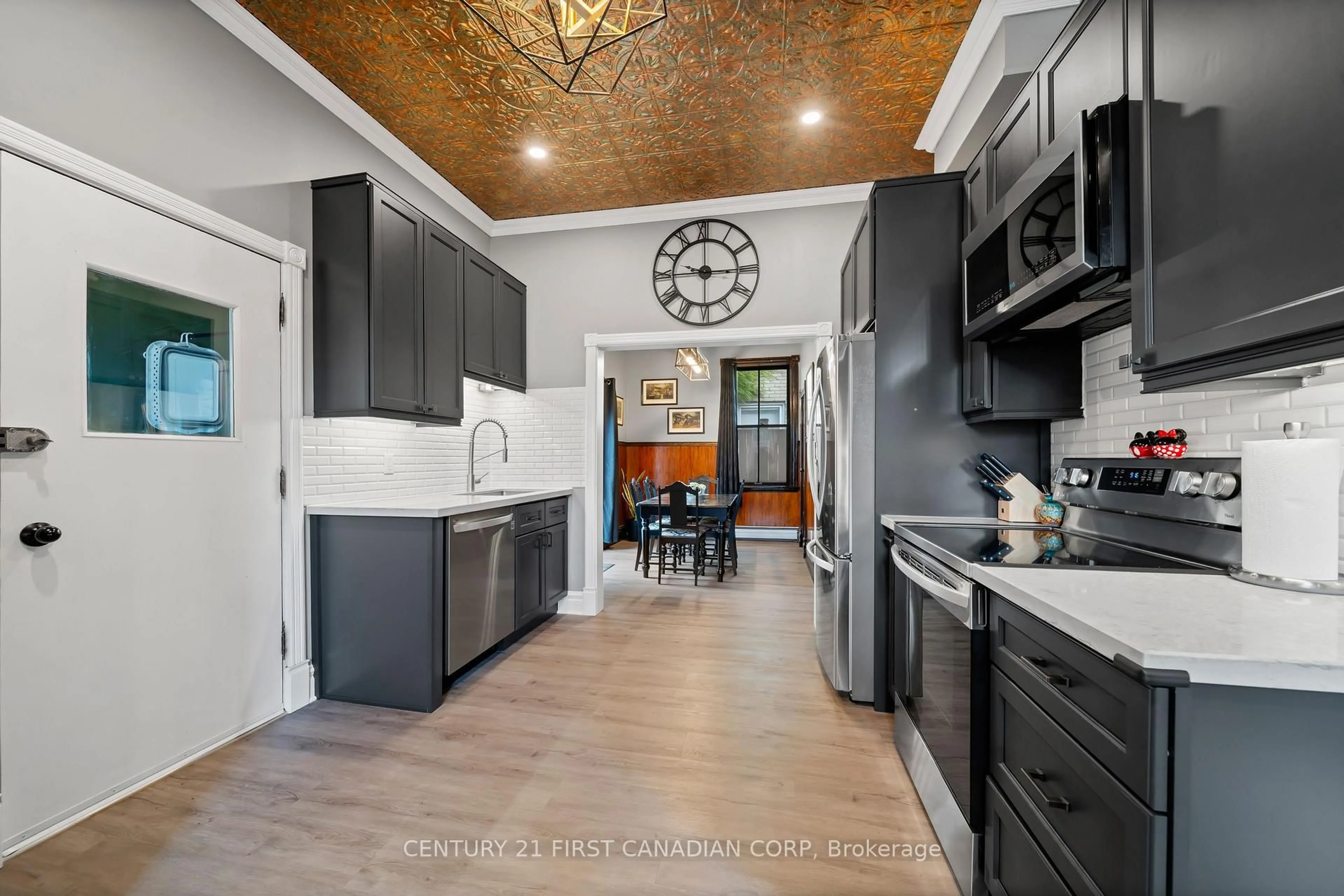 Open concept kitchen, ceramic/tile floor for 217 Waterloo St, London East Ontario N6B 2N2