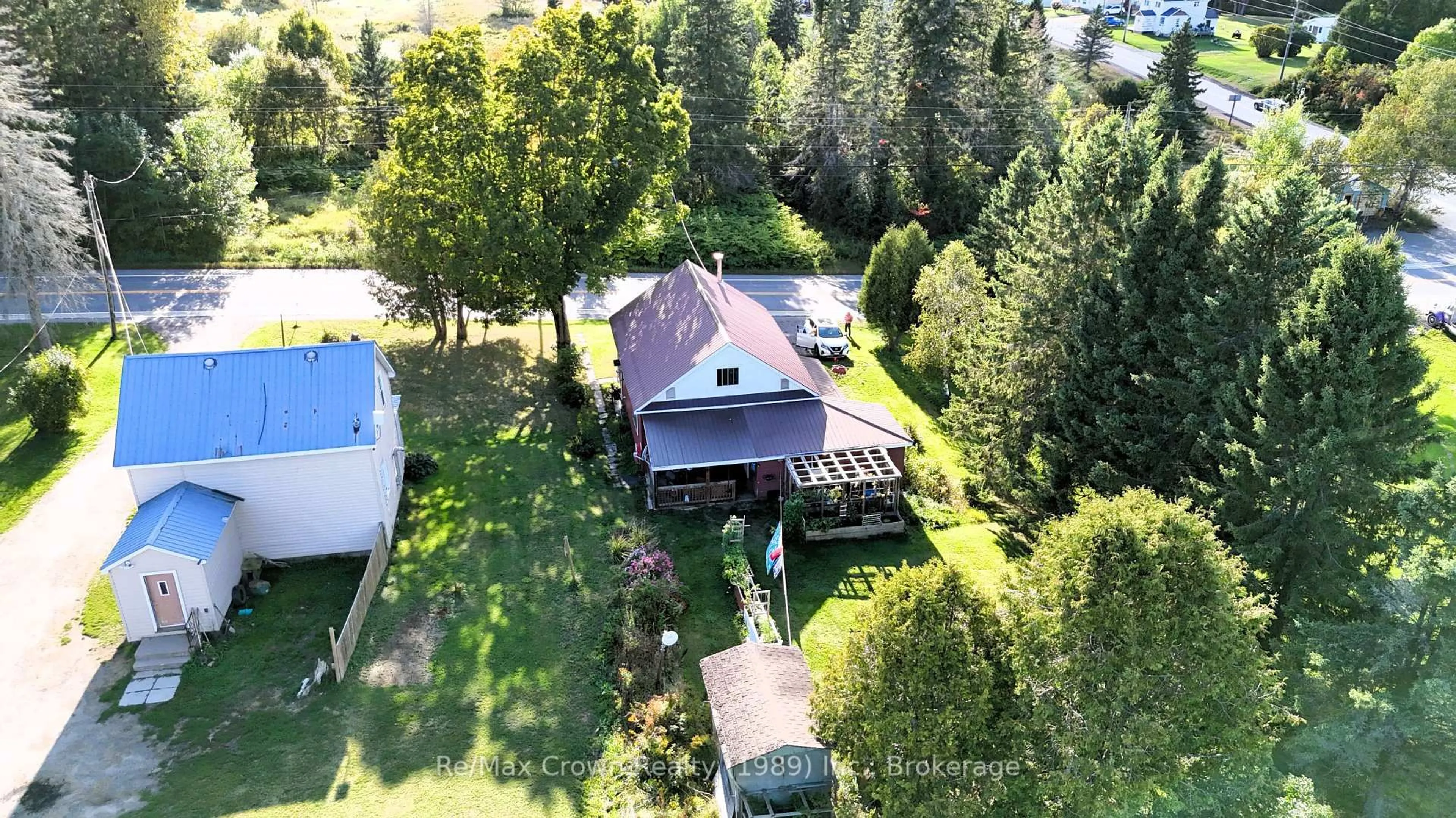A pic from outside/outdoor area/front of a property/back of a property/a pic from drone, unknown for 11974 Highway 522 Highway, Parry Sound Remote Area Ontario P0H 1S0