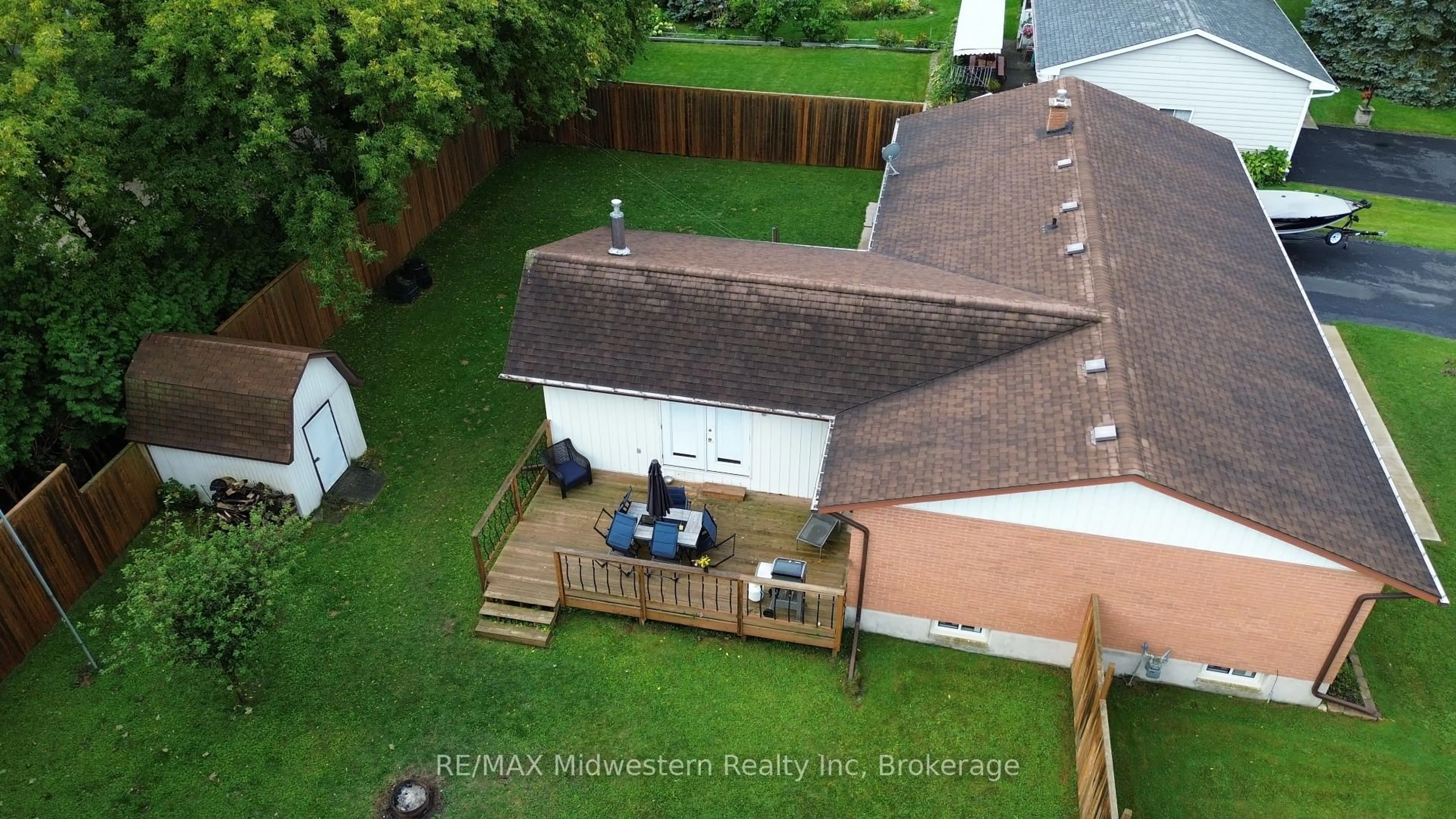 A pic from outside/outdoor area/front of a property/back of a property/a pic from drone, unknown for 2 Kilberg Crt, North Perth Ontario N4W 1P1