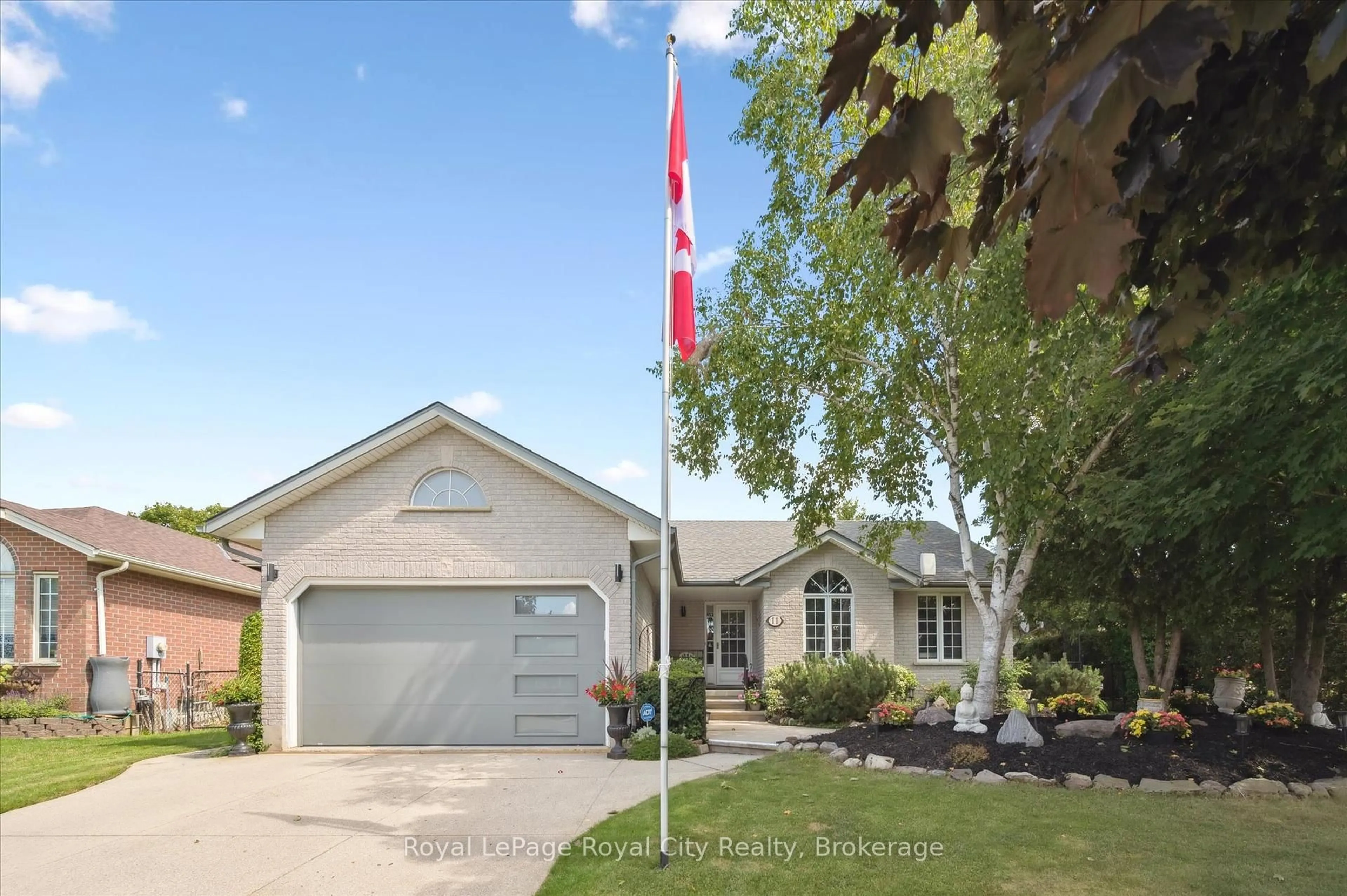 Unknown for 11 Keating Dr, Centre Wellington Ontario N0B 1S0