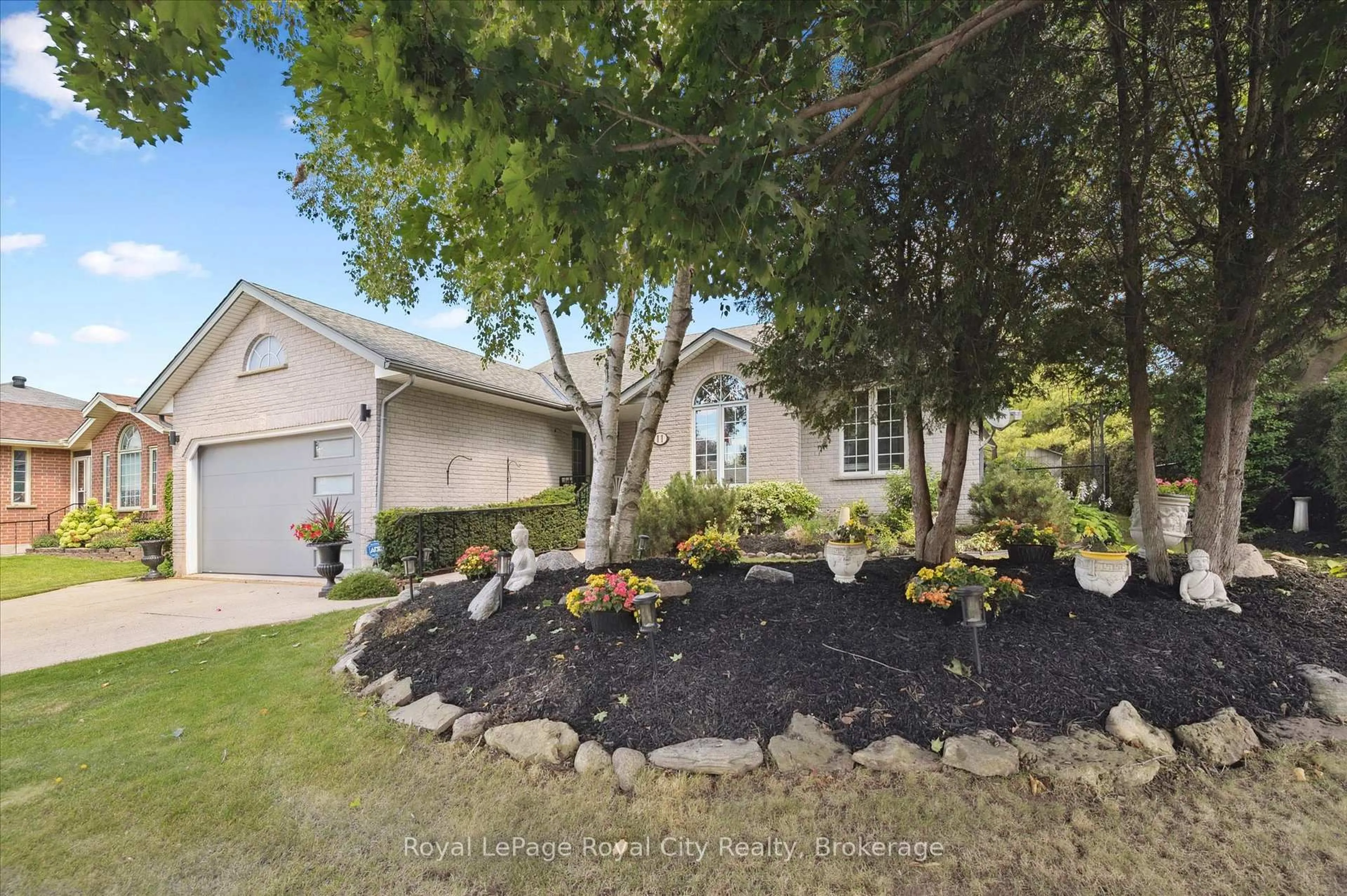 A pic from outside/outdoor area/front of a property/back of a property/a pic from drone, street for 11 Keating Dr, Centre Wellington Ontario N0B 1S0
