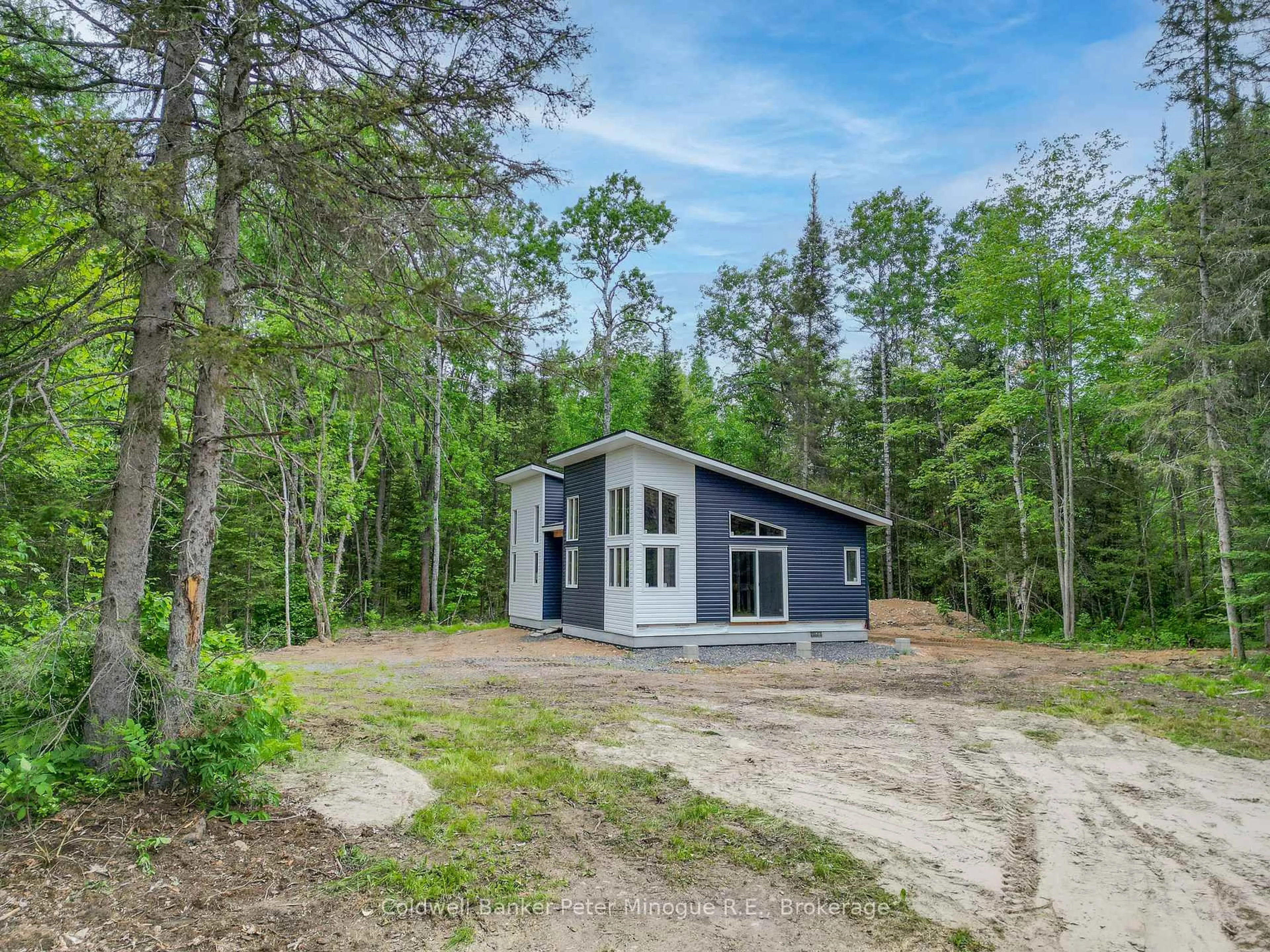 Shed for 30 Shields Point Rd, Bonfield Ontario P0H 2E0