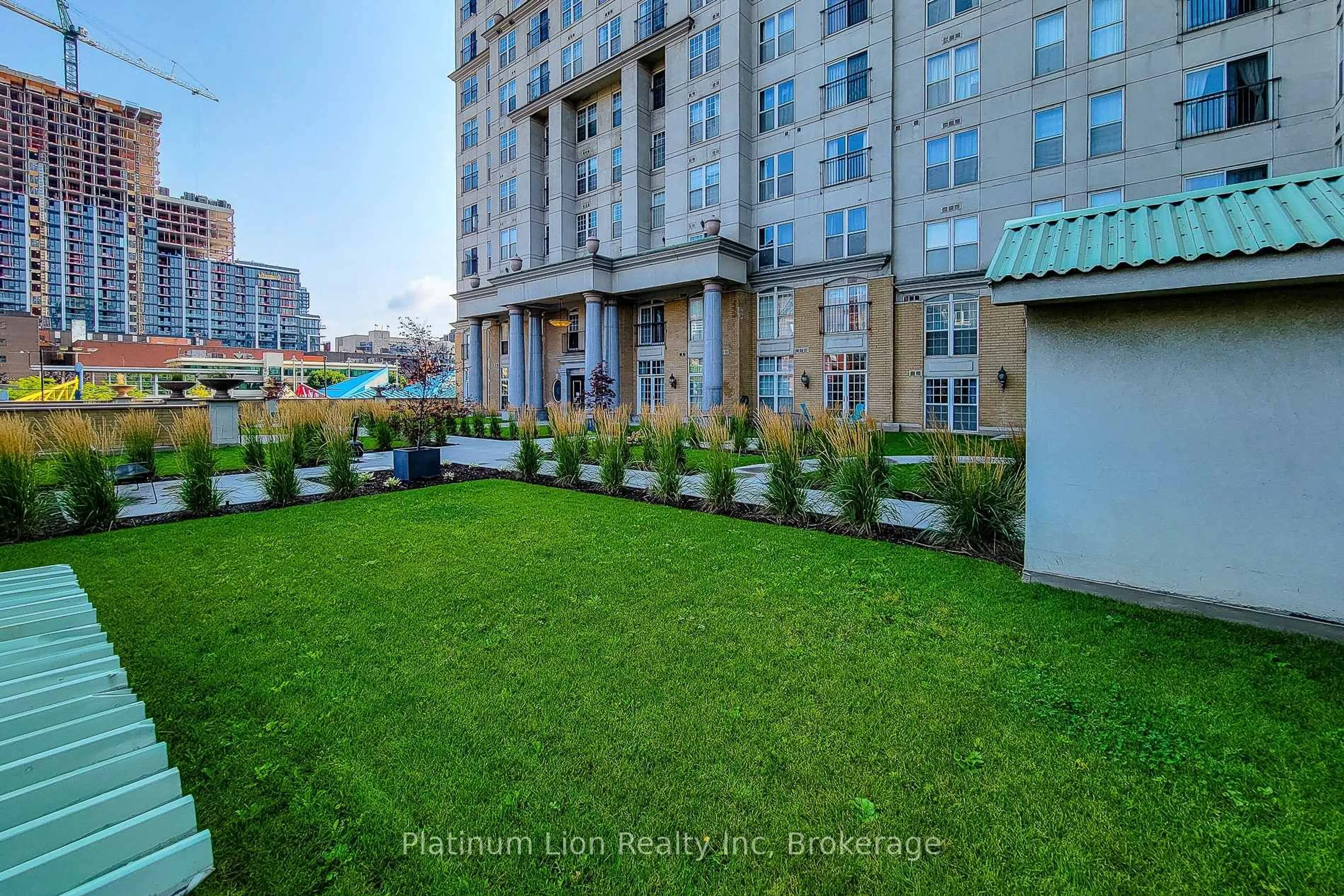 Patio, unknown for 135 James St #402, Hamilton Ontario L8P 2Z6