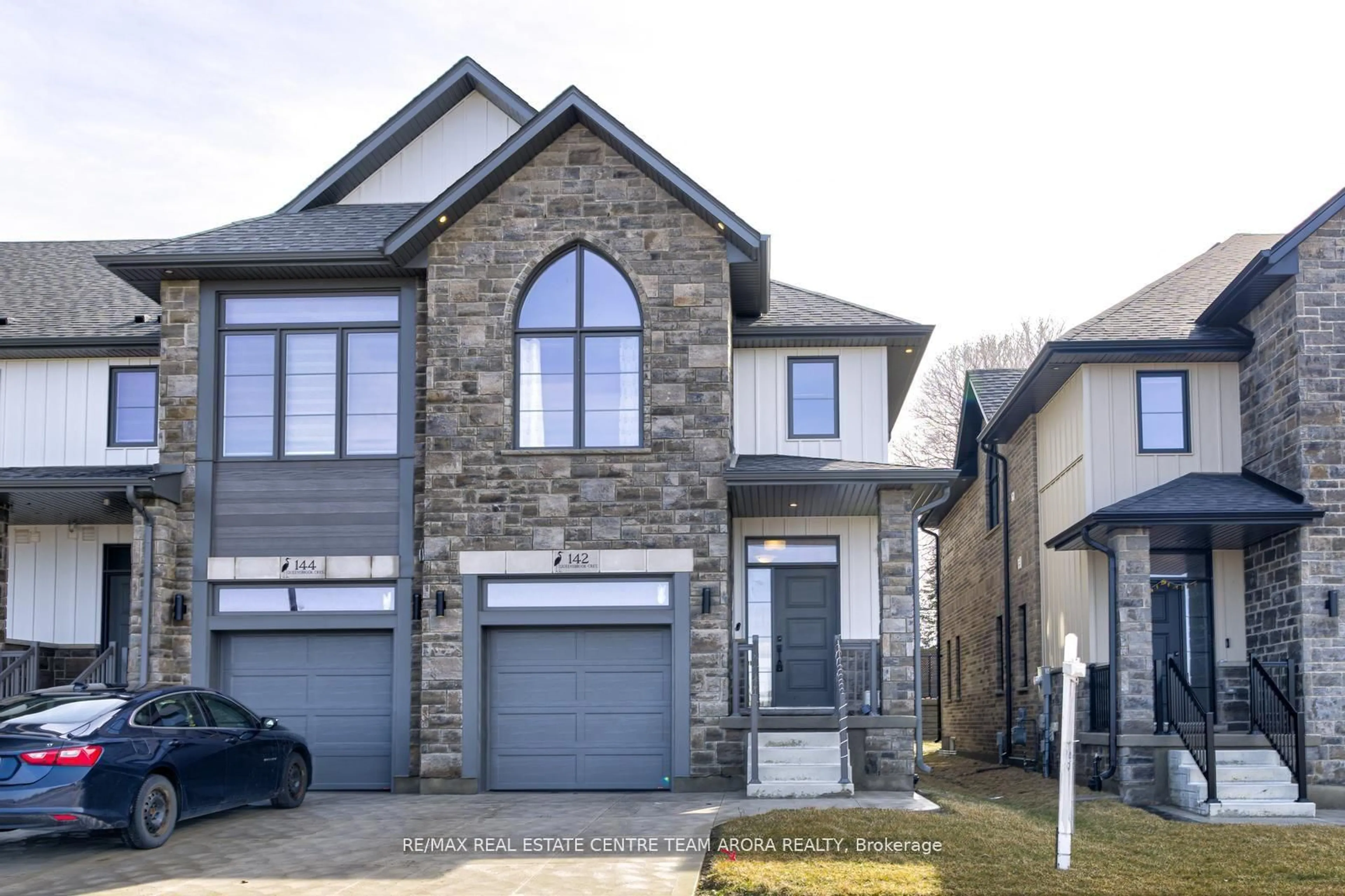 Home with brick exterior material, street for 142 Queensbrook Cres, Cambridge Ontario N1S 0E4