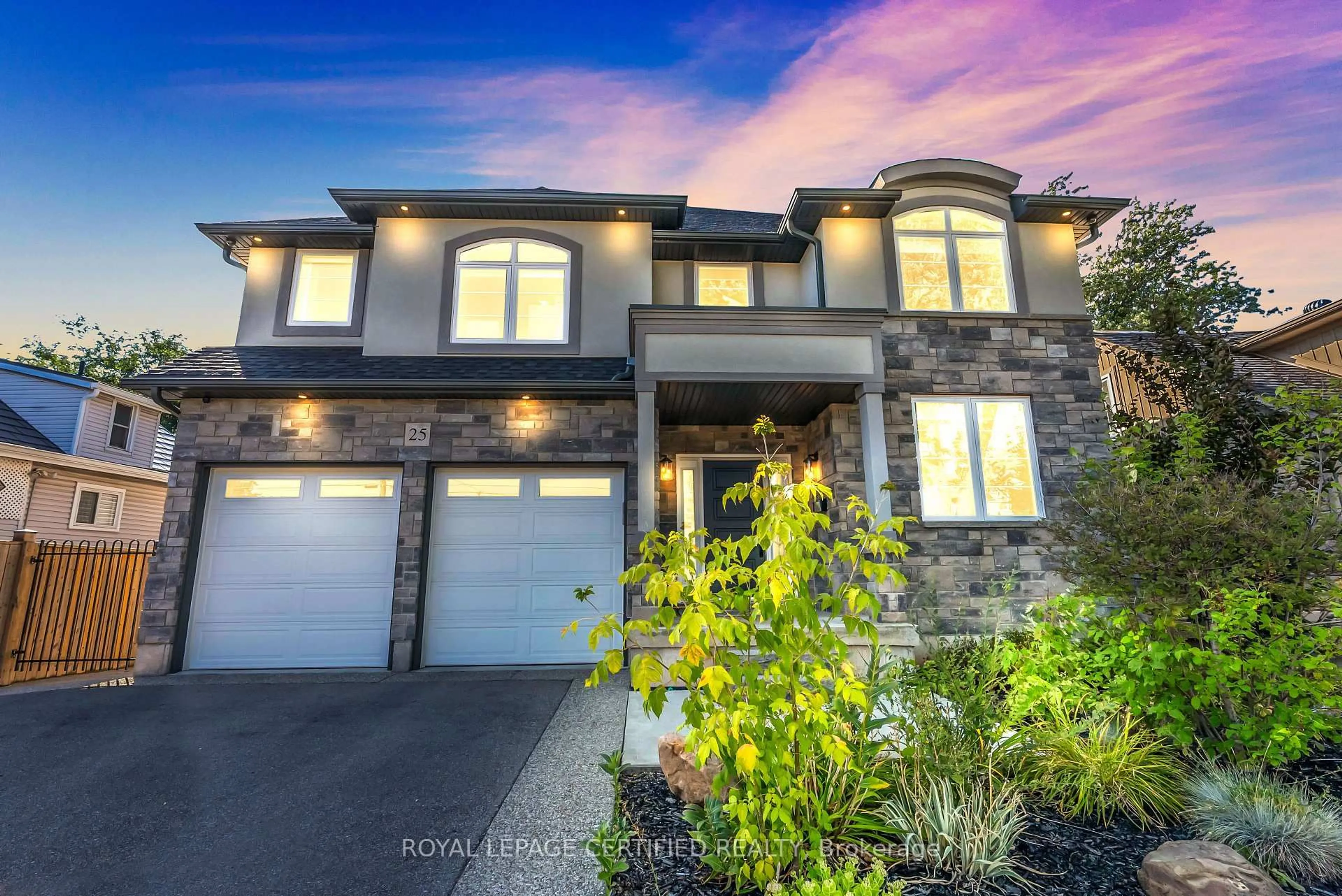 Home with brick exterior material, street for 25 Chester Rd, Hamilton Ontario L8E 1X8