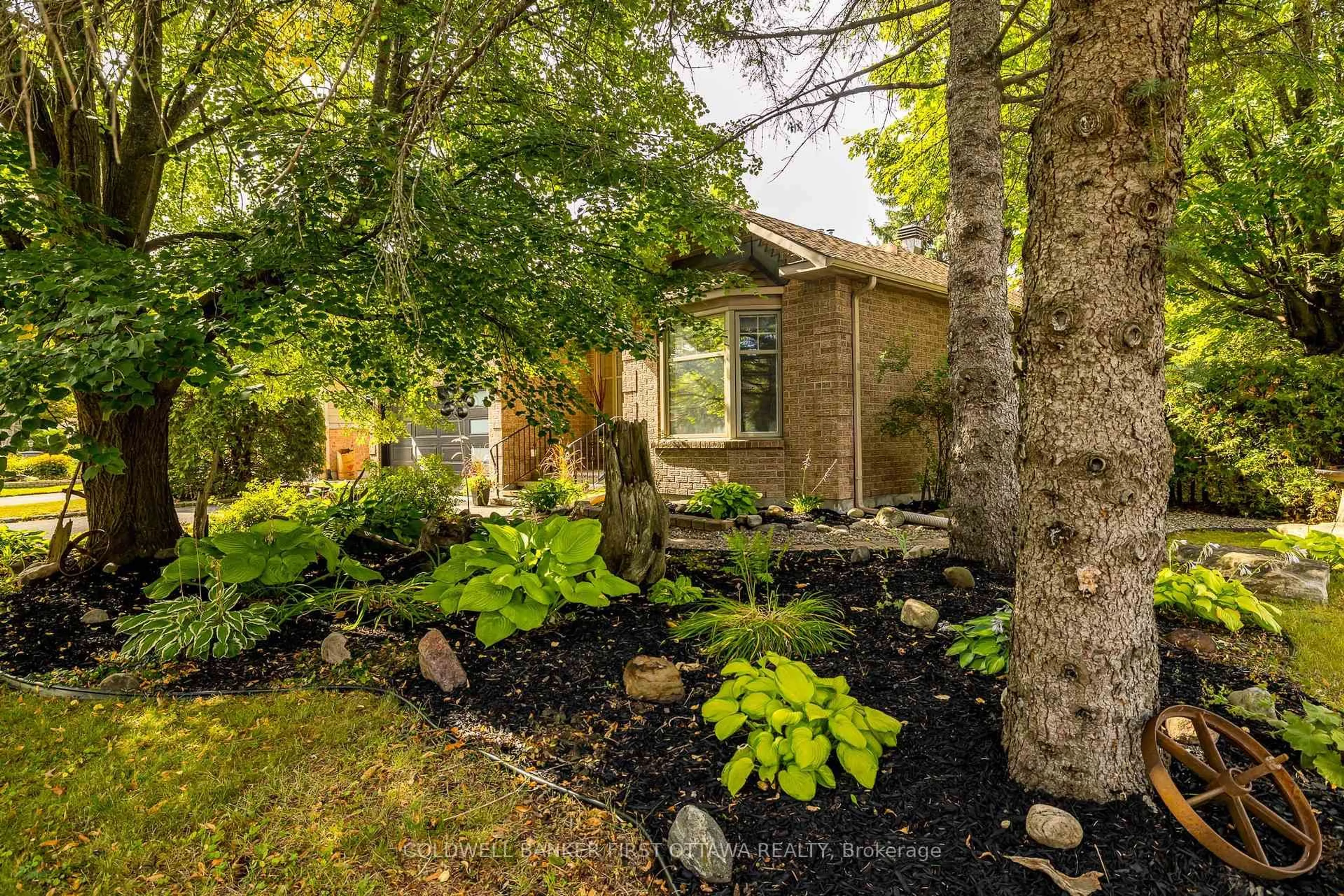 Unknown for 9 Lone Meadow Tr, Ottawa Ontario K2S 1C9