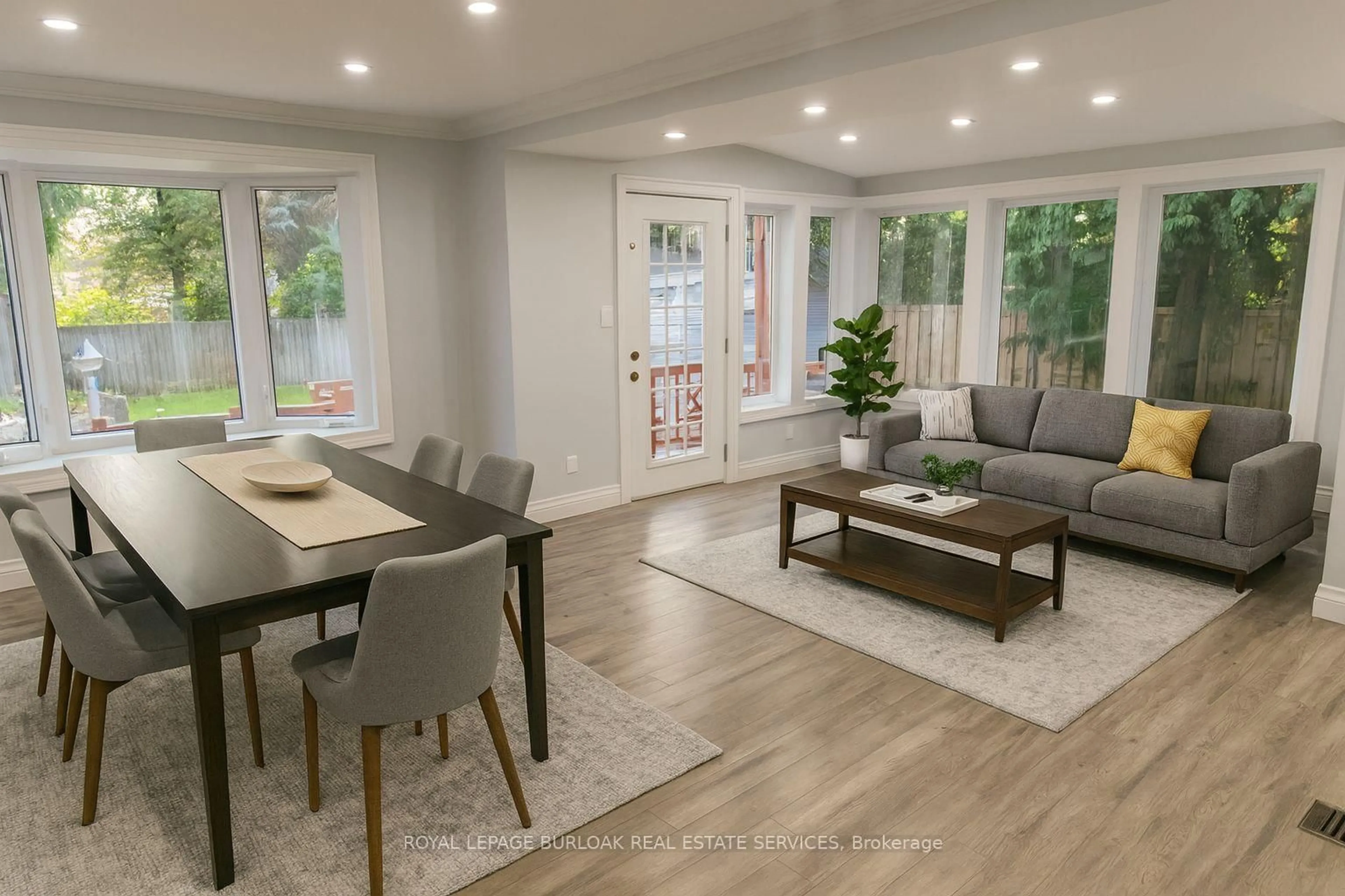 Living room with furniture, wood/laminate floor for 40 Kerman Ave, Grimsby Ontario L3M 3W5