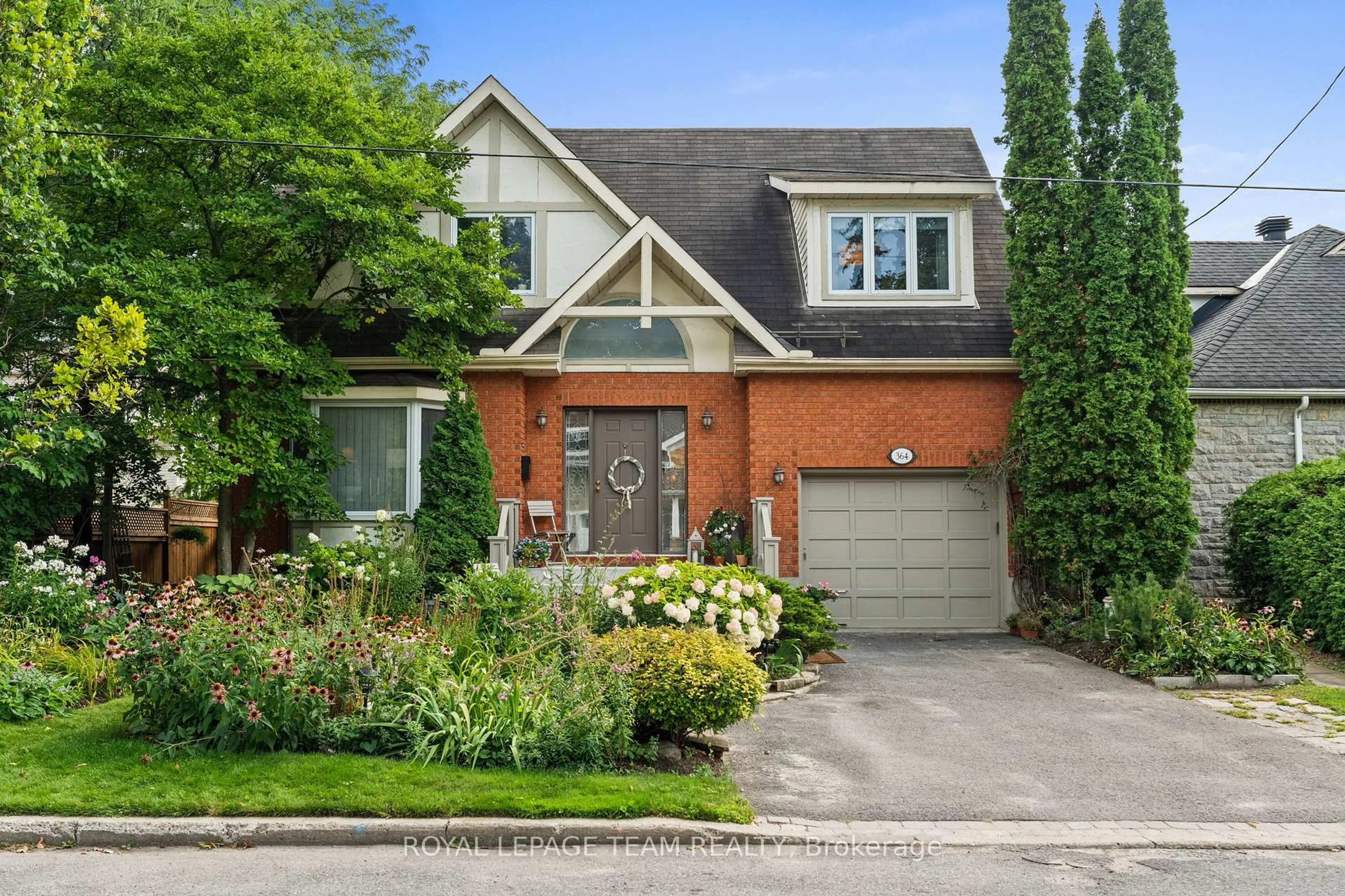 Home with brick exterior material, street for 364 Avondale Ave, Ottawa Ontario K2A 0R6
