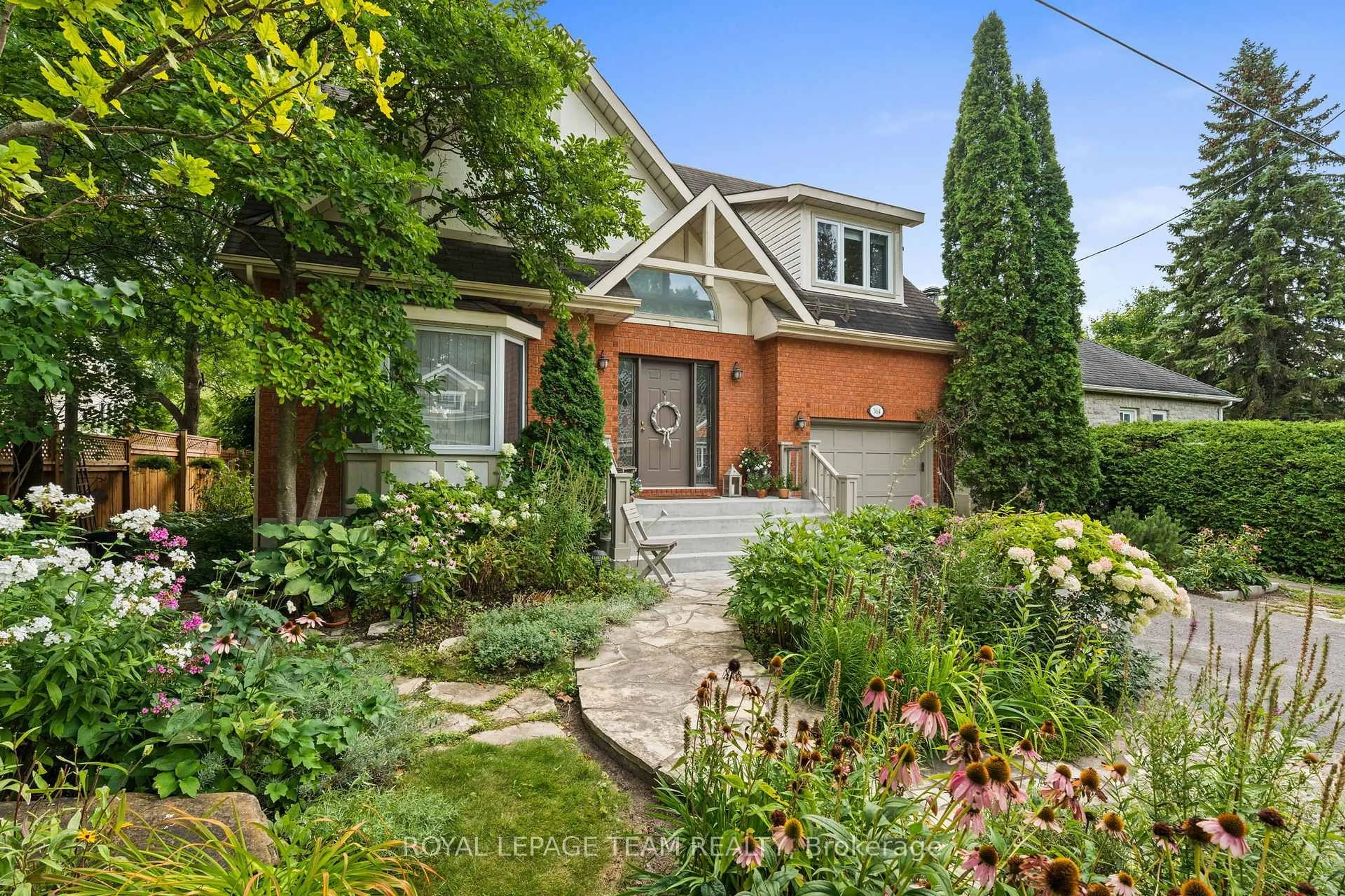 Home with brick exterior material, street for 364 Avondale Ave, Ottawa Ontario K2A 0R6