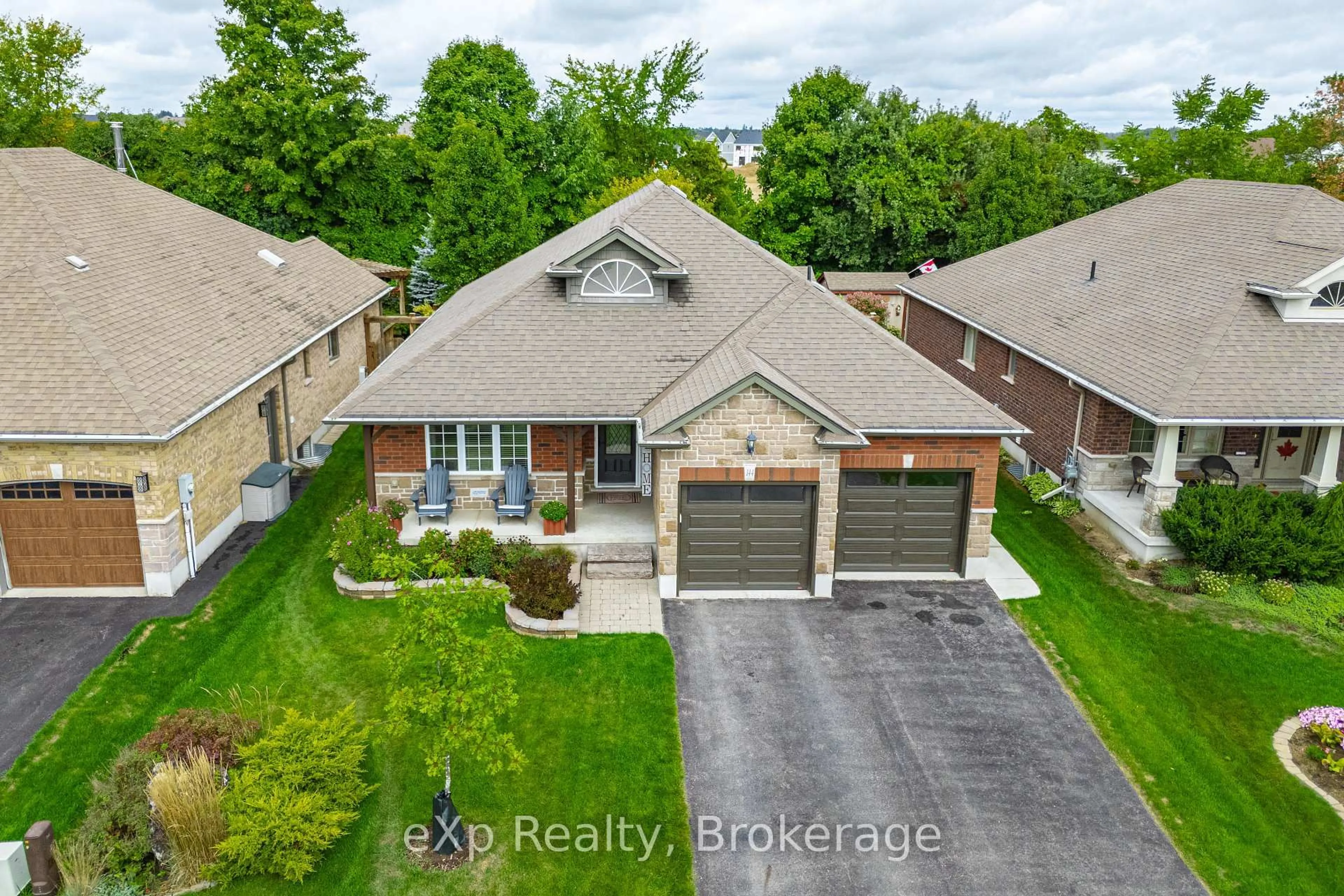 A pic from outside/outdoor area/front of a property/back of a property/a pic from drone, street for 144 Spencer Dr, Centre Wellington Ontario N0B 1S0