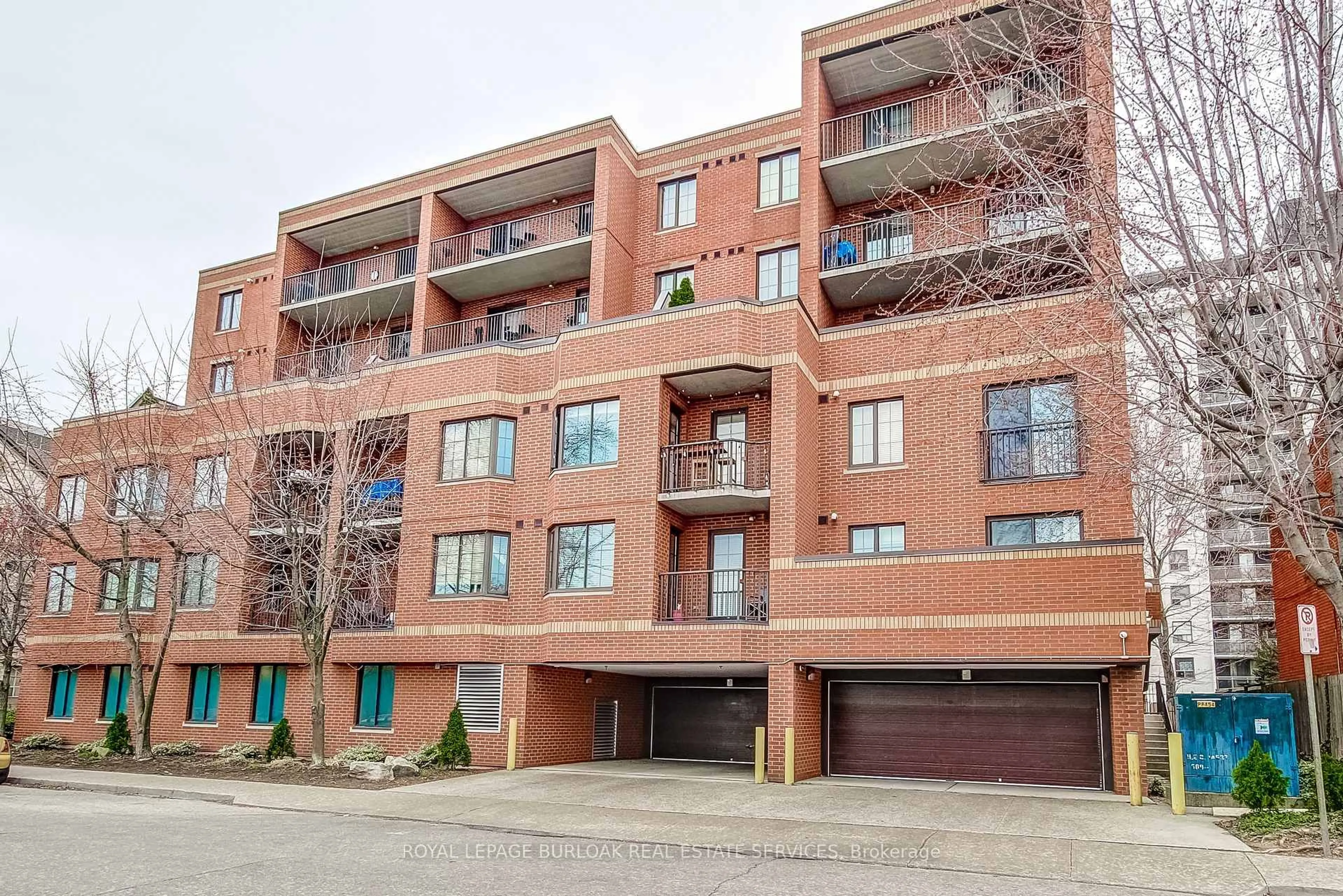 Home with brick exterior material, building for 47 Caroline St #404, Hamilton Ontario L8R 2R6