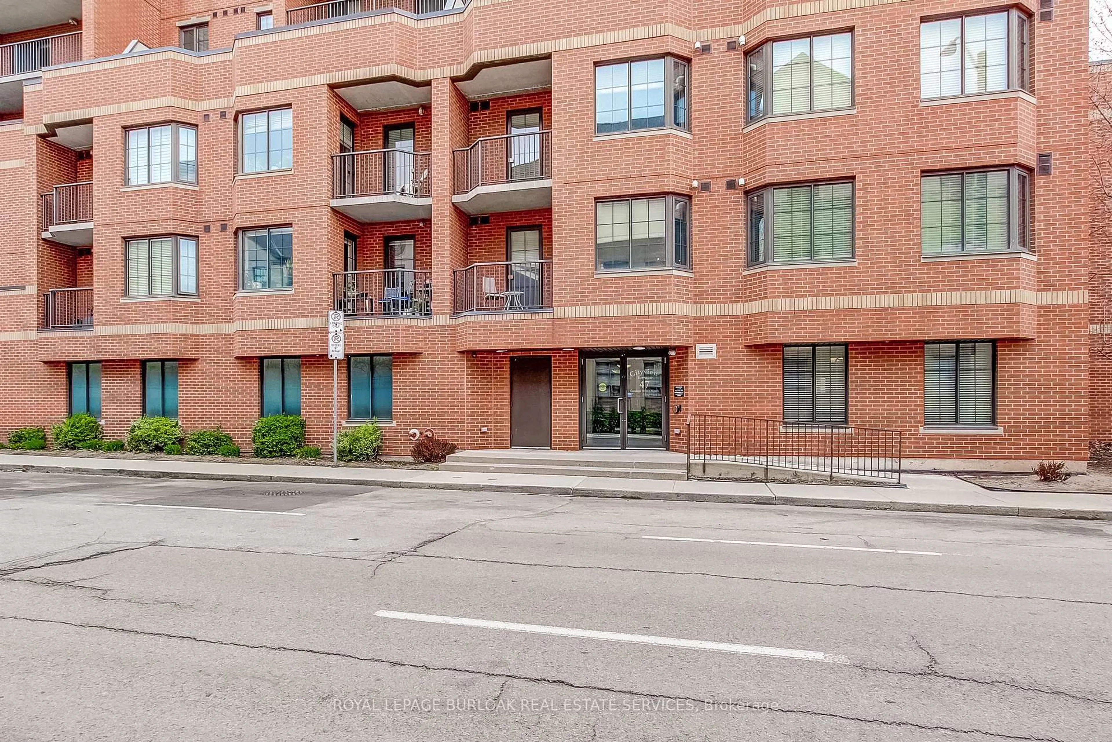 Unknown for 47 Caroline St #404, Hamilton Ontario L8R 2R6