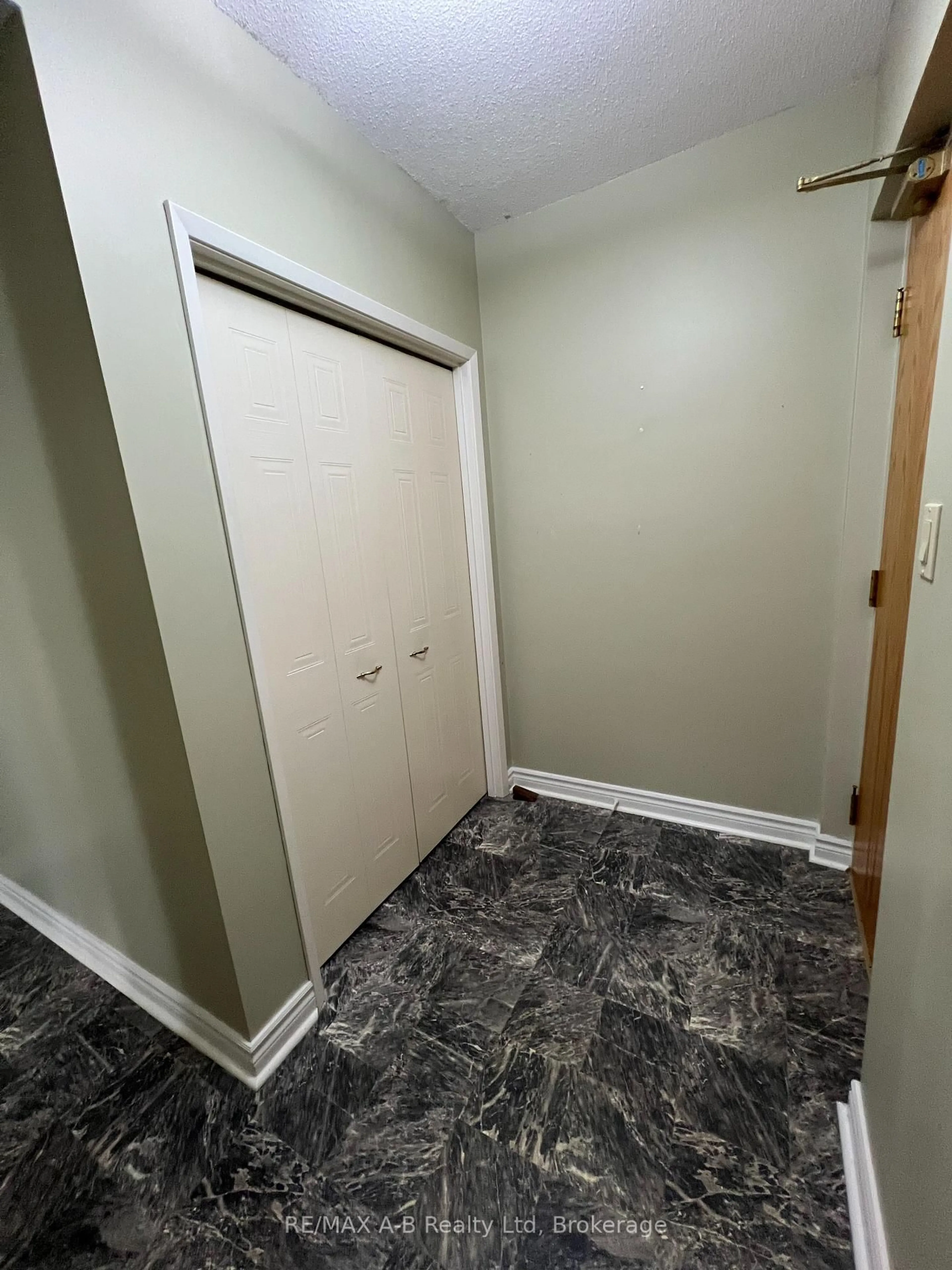 A pic of a room for 199 Hope Street East St #305, East Zorra-Tavistock Ontario N0B 2R0