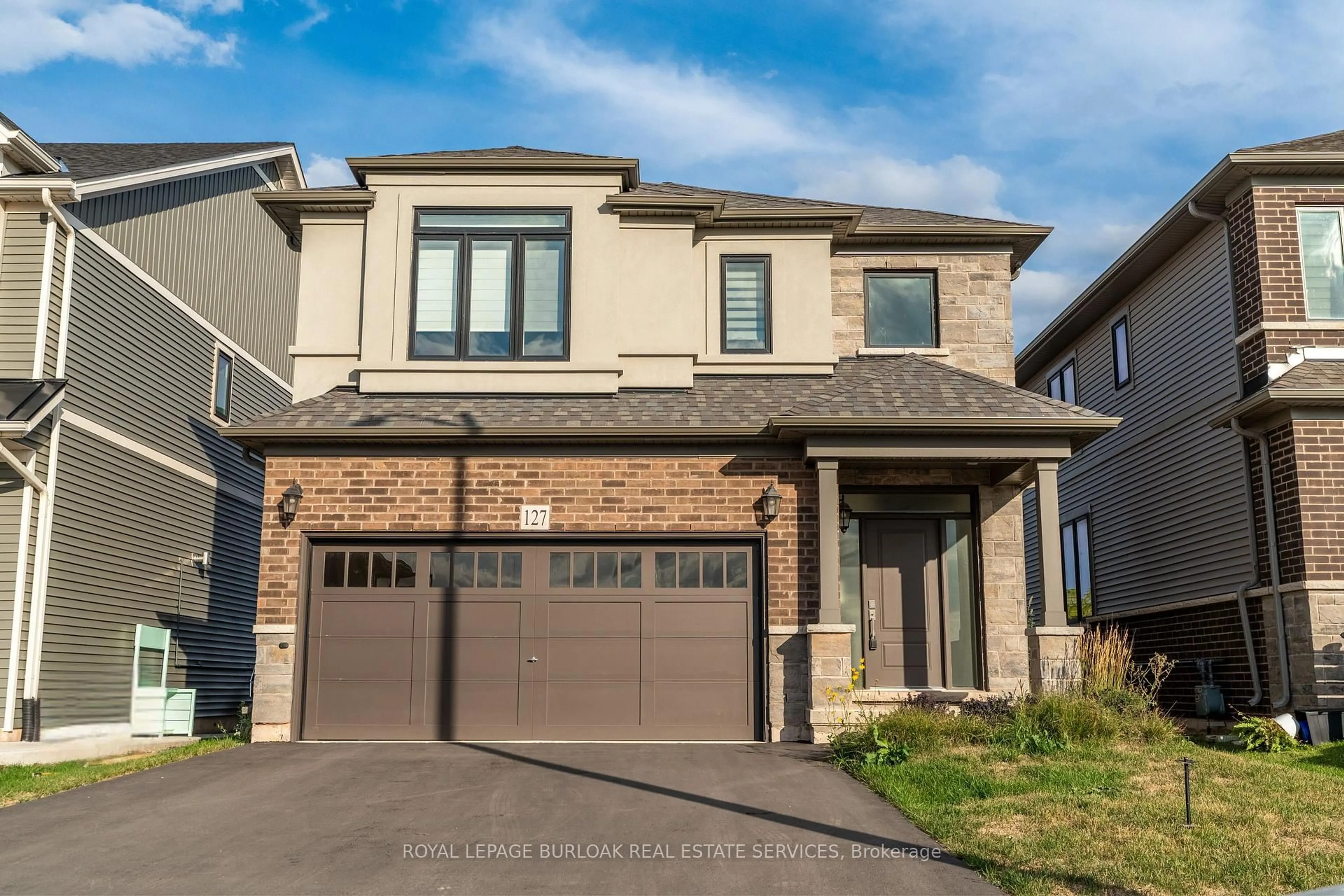 Home with brick exterior material, street for 127 Starfire Cres, Hamilton Ontario L8E 0K9