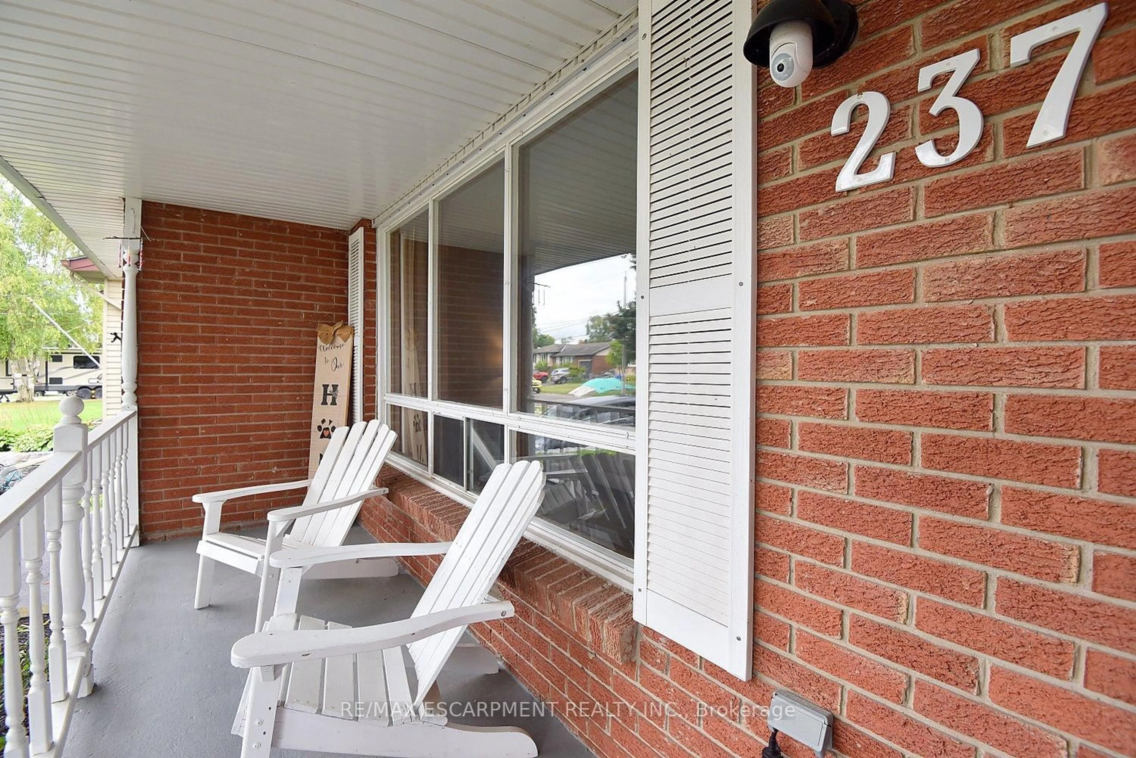 Unknown for 237 Mac Crae Dr, Haldimand Ontario N3W 1K5