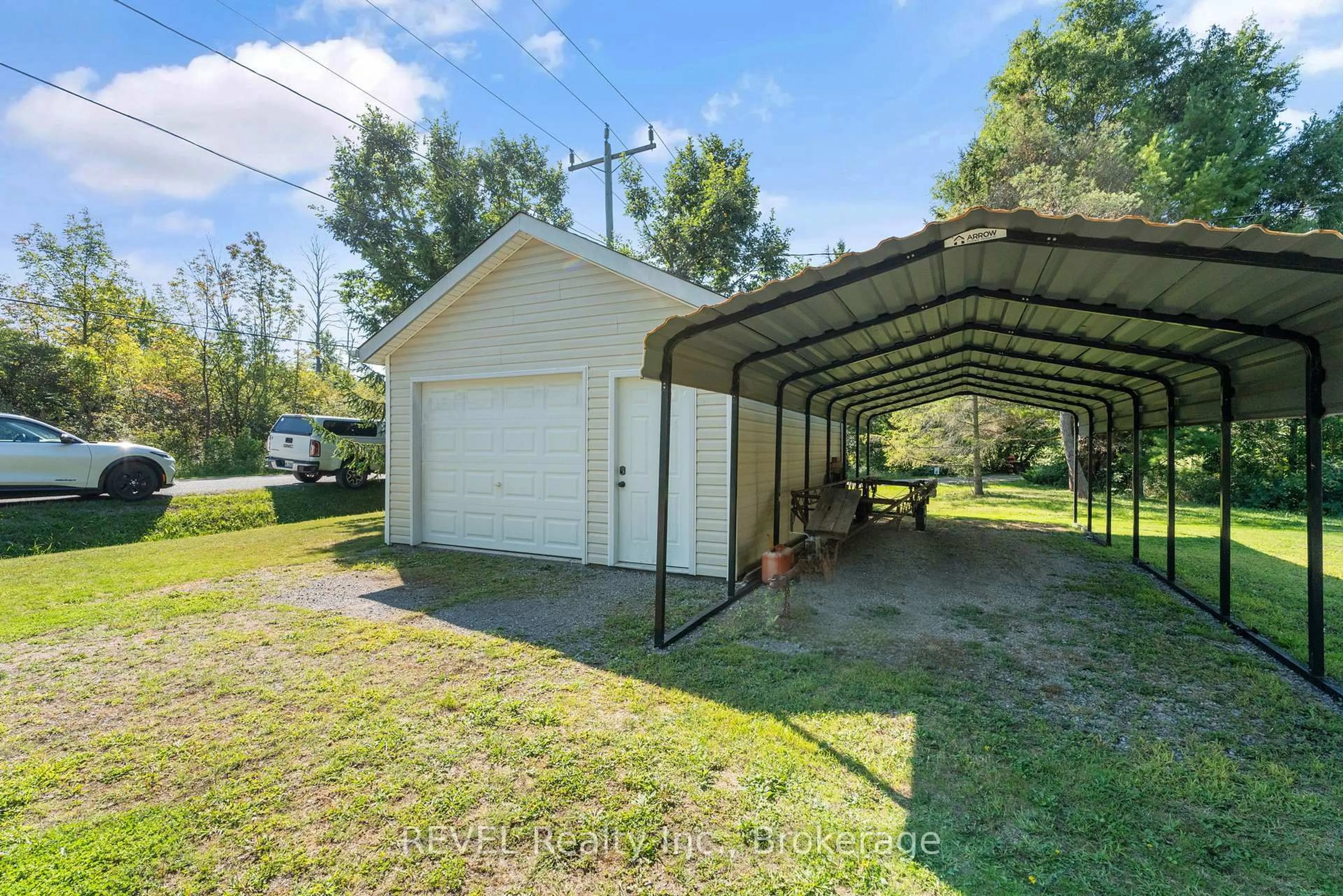 Shed for 3429 Switch Rd, Fort Erie Ontario L0S 1S0