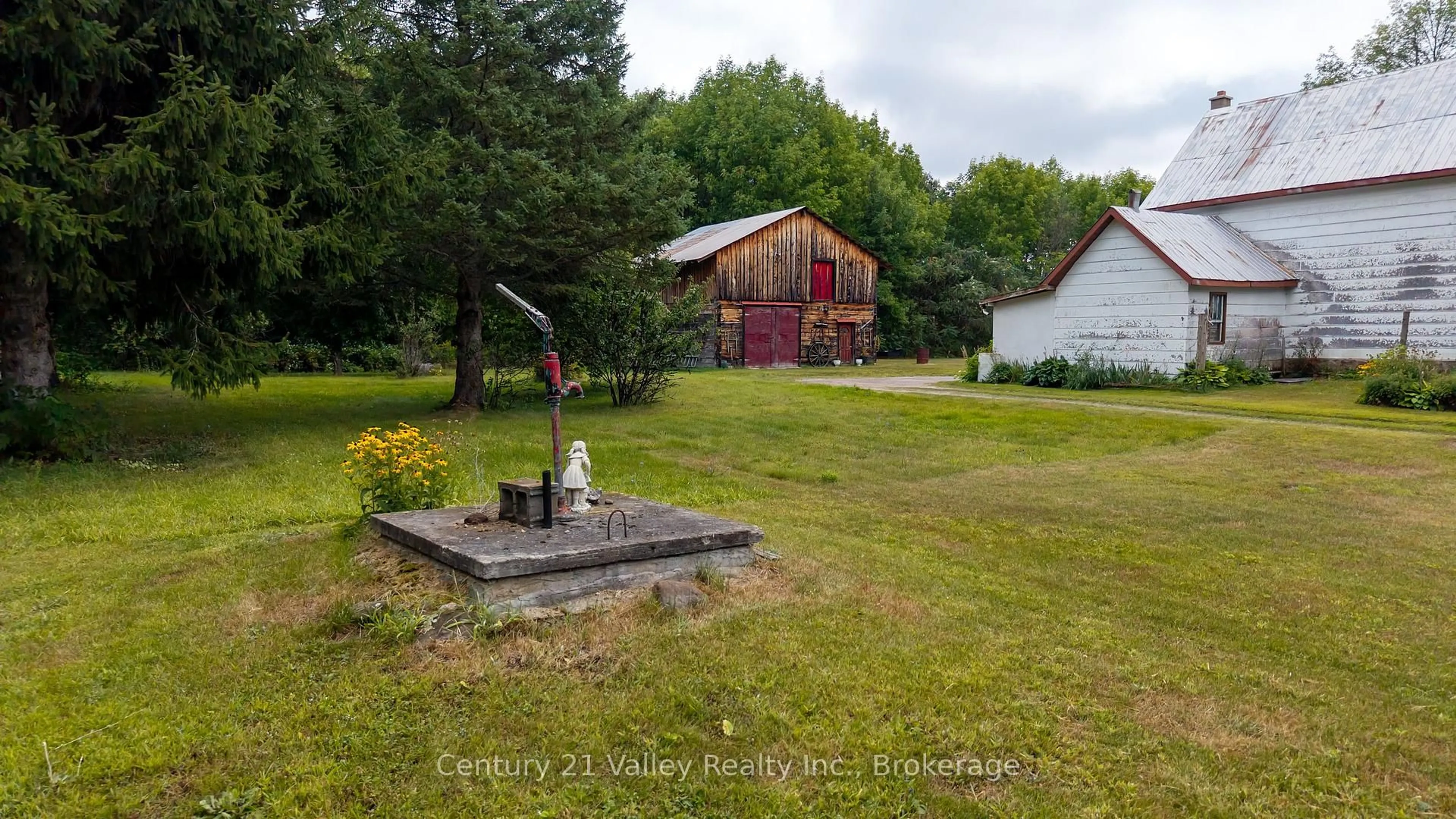 A pic from outside/outdoor area/front of a property/back of a property/a pic from drone, unknown for 718 Crooked Rapids Rd, Eganville Ontario K0J 1T0