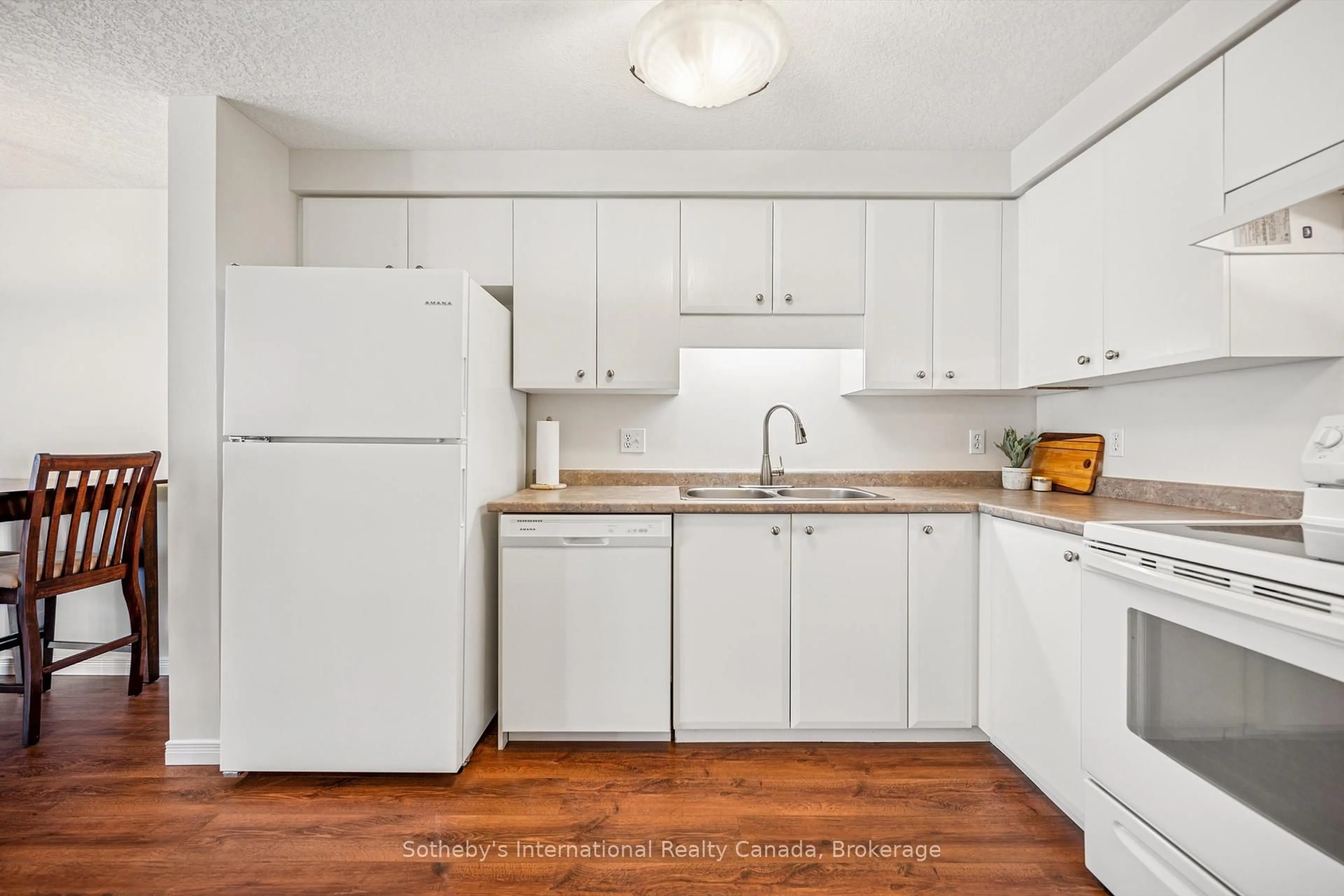 Standard kitchen, unknown for 106 Max Becker Dr, Kitchener Ontario N2E 3W2
