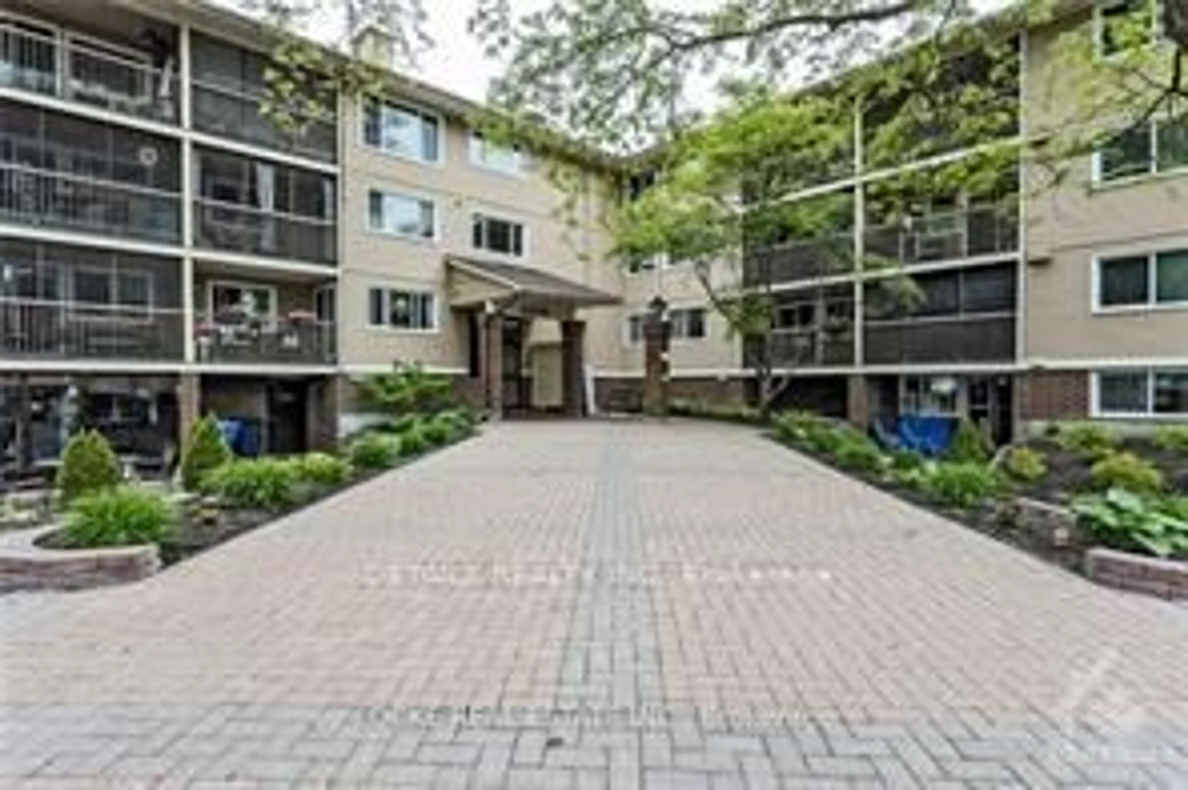 Patio, unknown for 6376 Bilberry Dr #304, Ottawa Ontario K1C 4P6