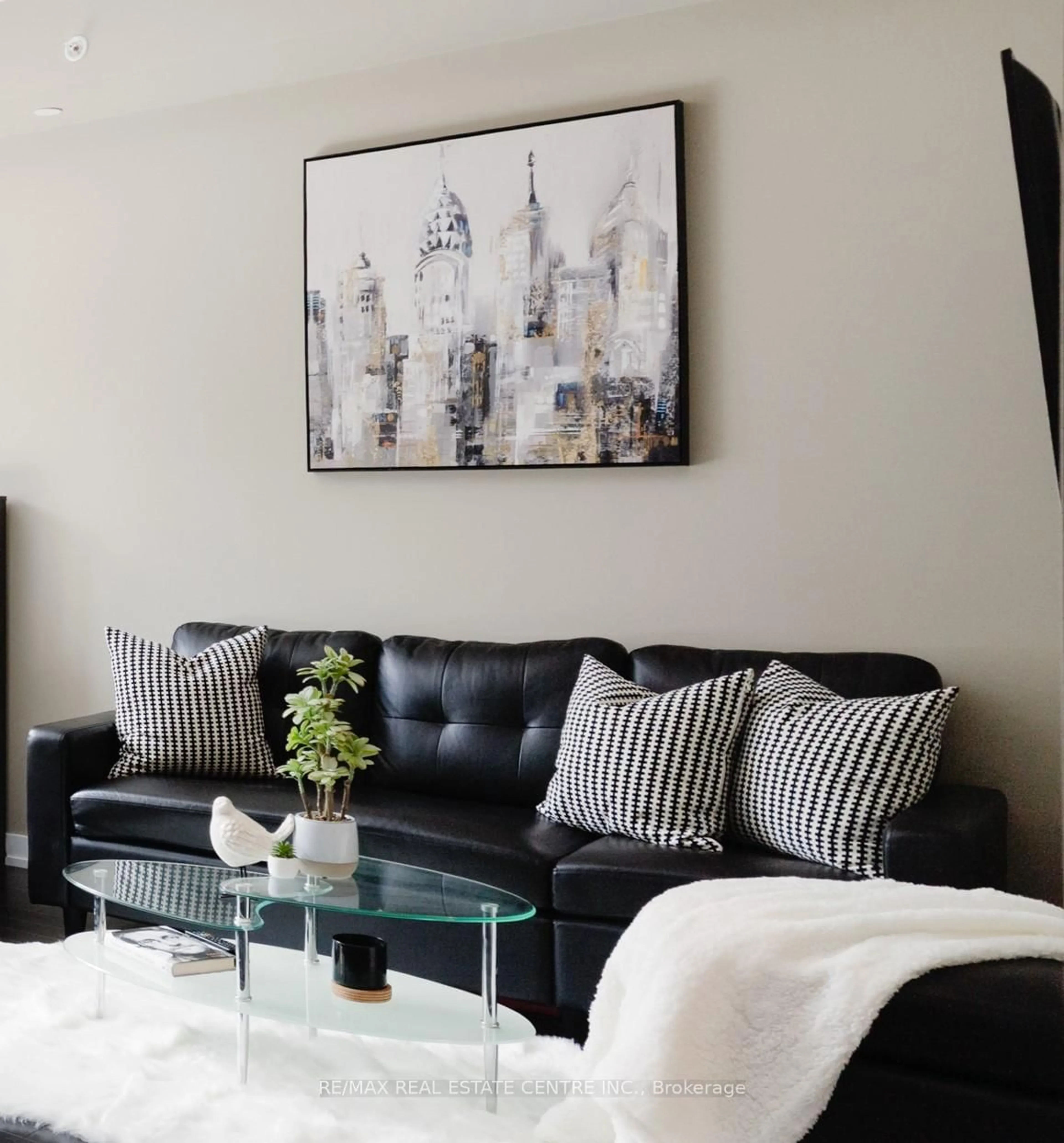 Living room with furniture, unknown for 35 Southshore Cres #114, Hamilton Ontario L8E 0J2