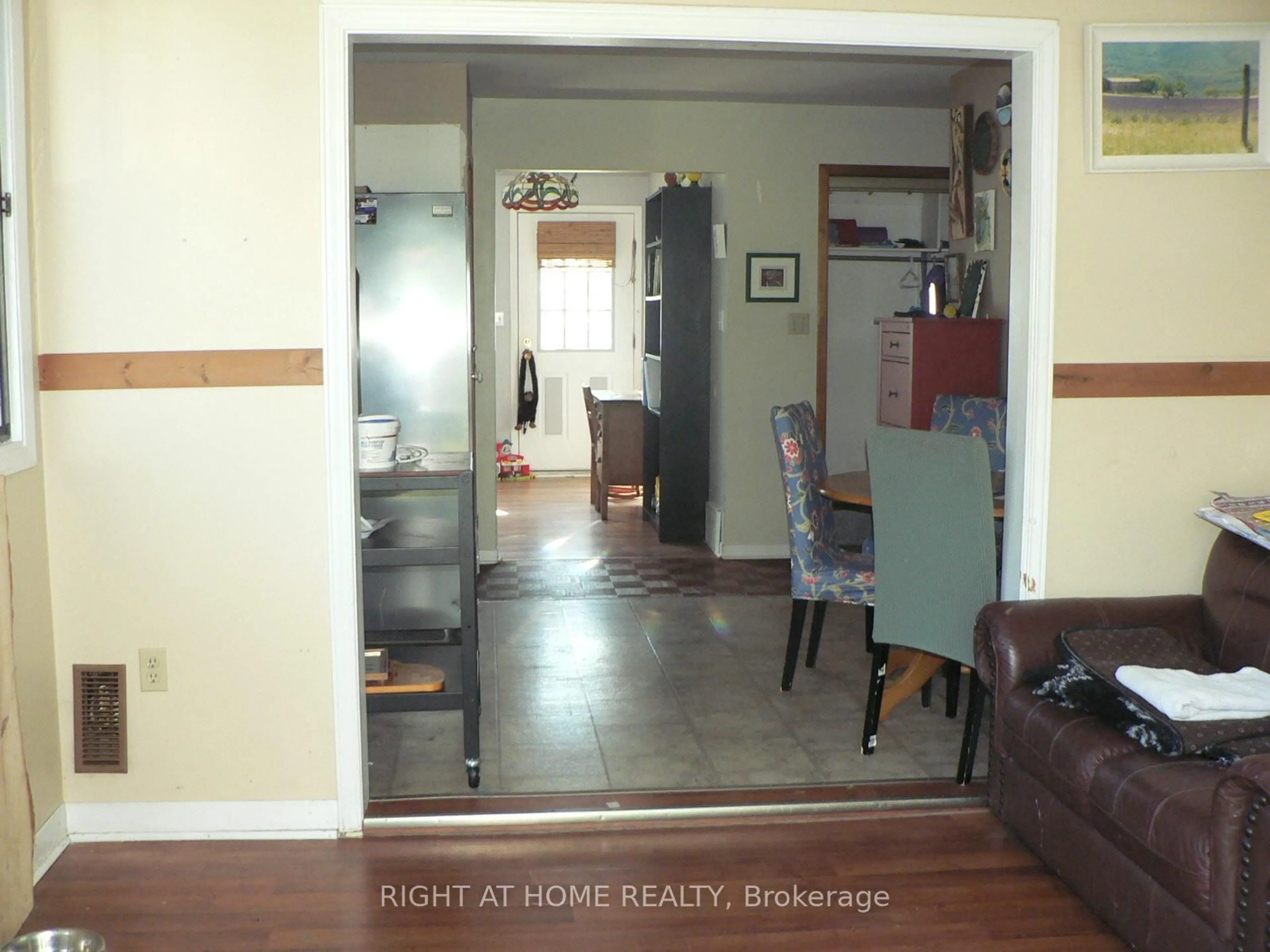 A pic of a room for 79 St Lawrence St, South Stormont Ontario K0C 1M0