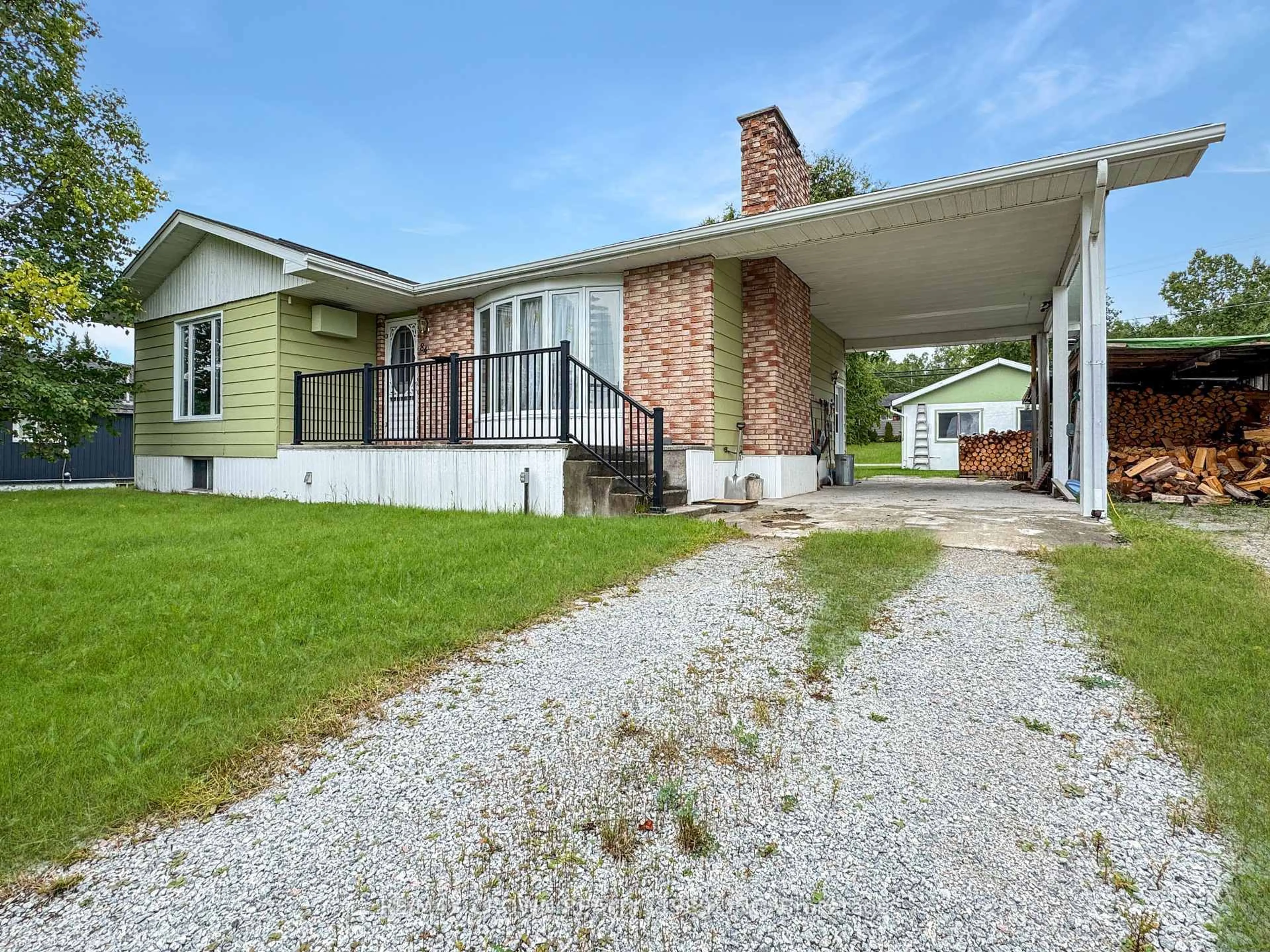 Home with brick exterior material, street for 84 Ecomadina Ave, Hornepayne Ontario P0M 1Z0
