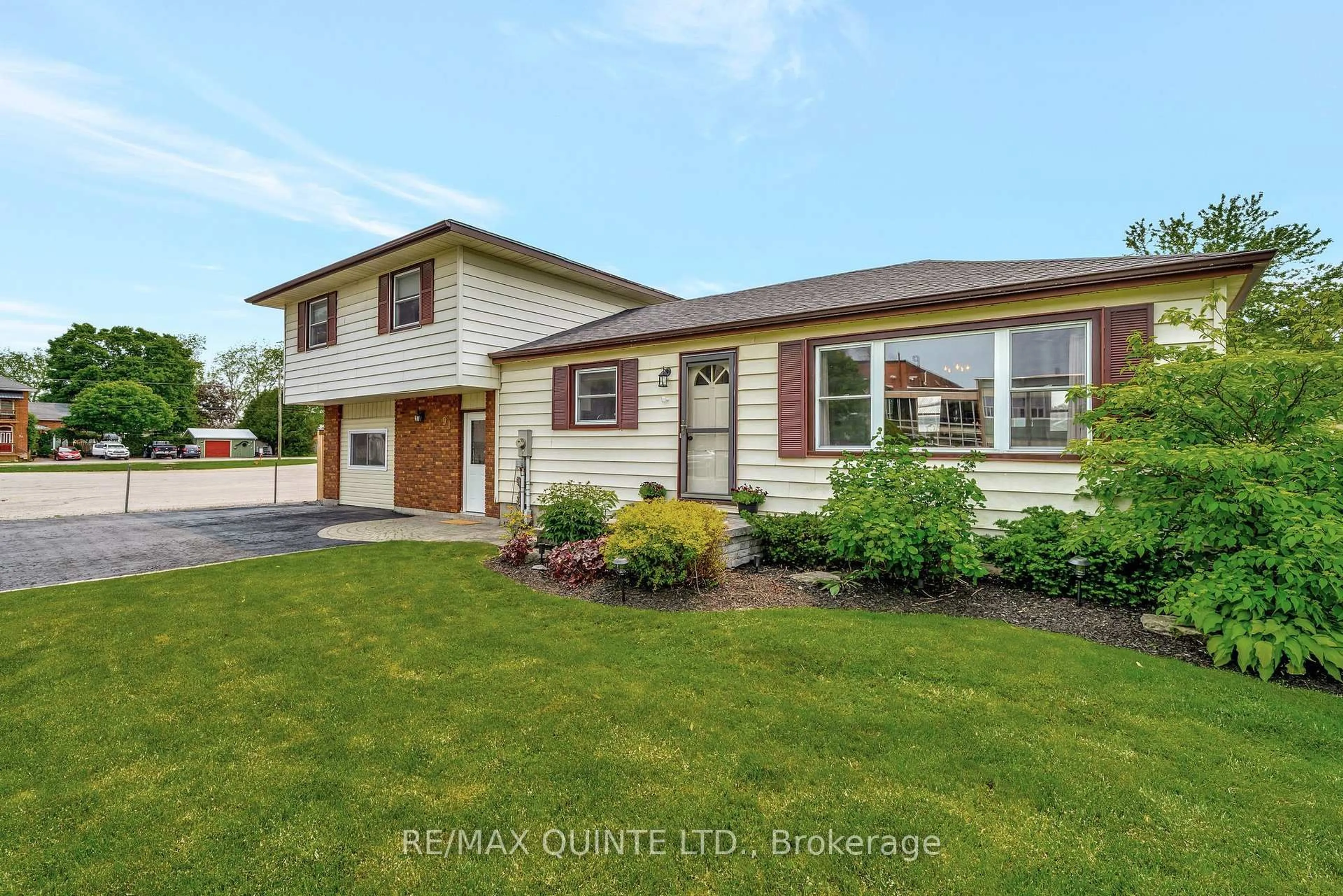 Home with vinyl exterior material, street for 91 Church St, Stirling Ontario K0K 3E0