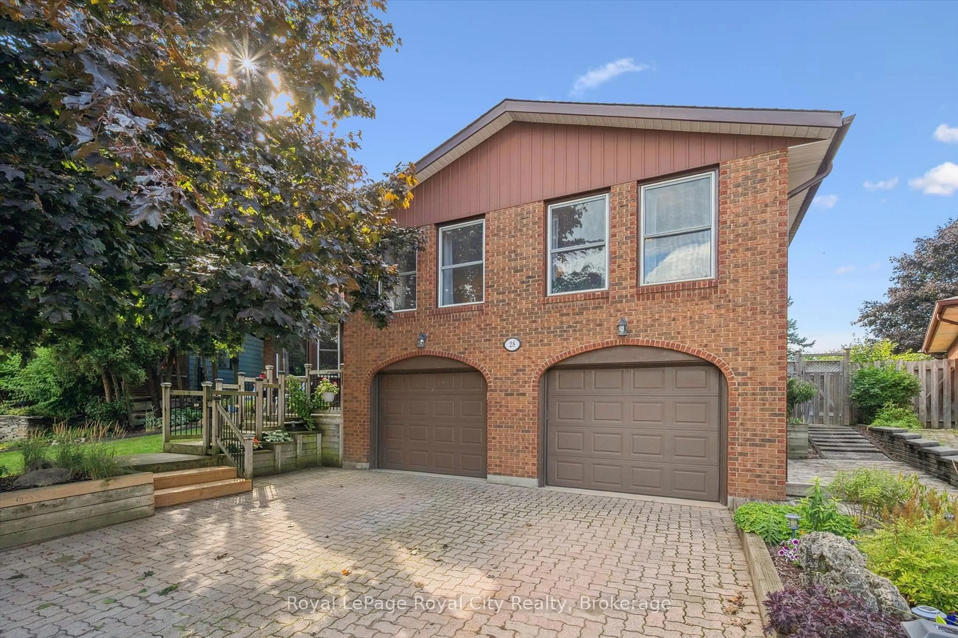 Home with brick exterior material, street for 28 Wimbledon Rd, Guelph Ontario N1H 7N1