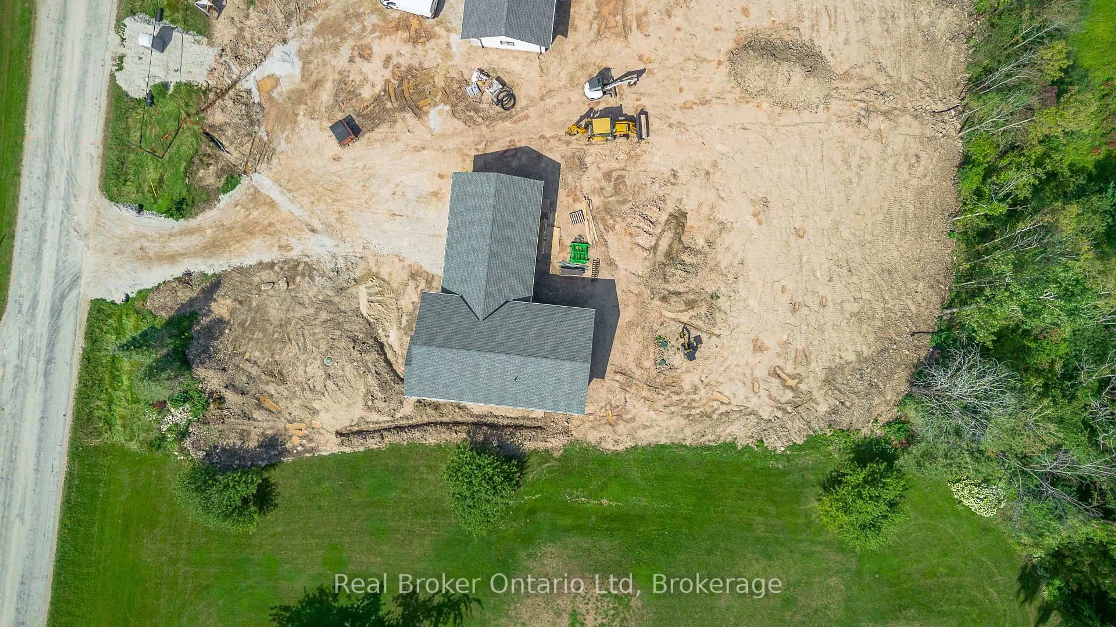A pic from outside/outdoor area/front of a property/back of a property/a pic from drone, building for 317557 3rd Line, Meaford Ontario N4L 1W7