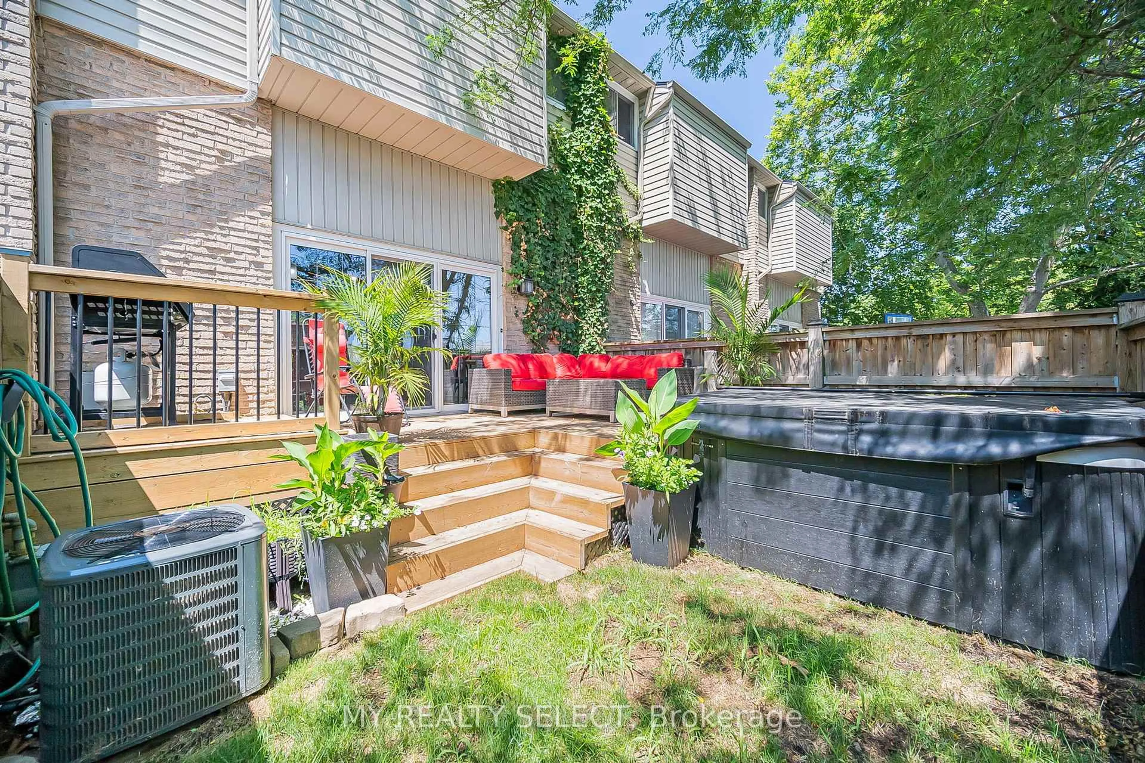 Patio, street for 159 Sandringham Cres #16, London South Ontario N6C 5A9