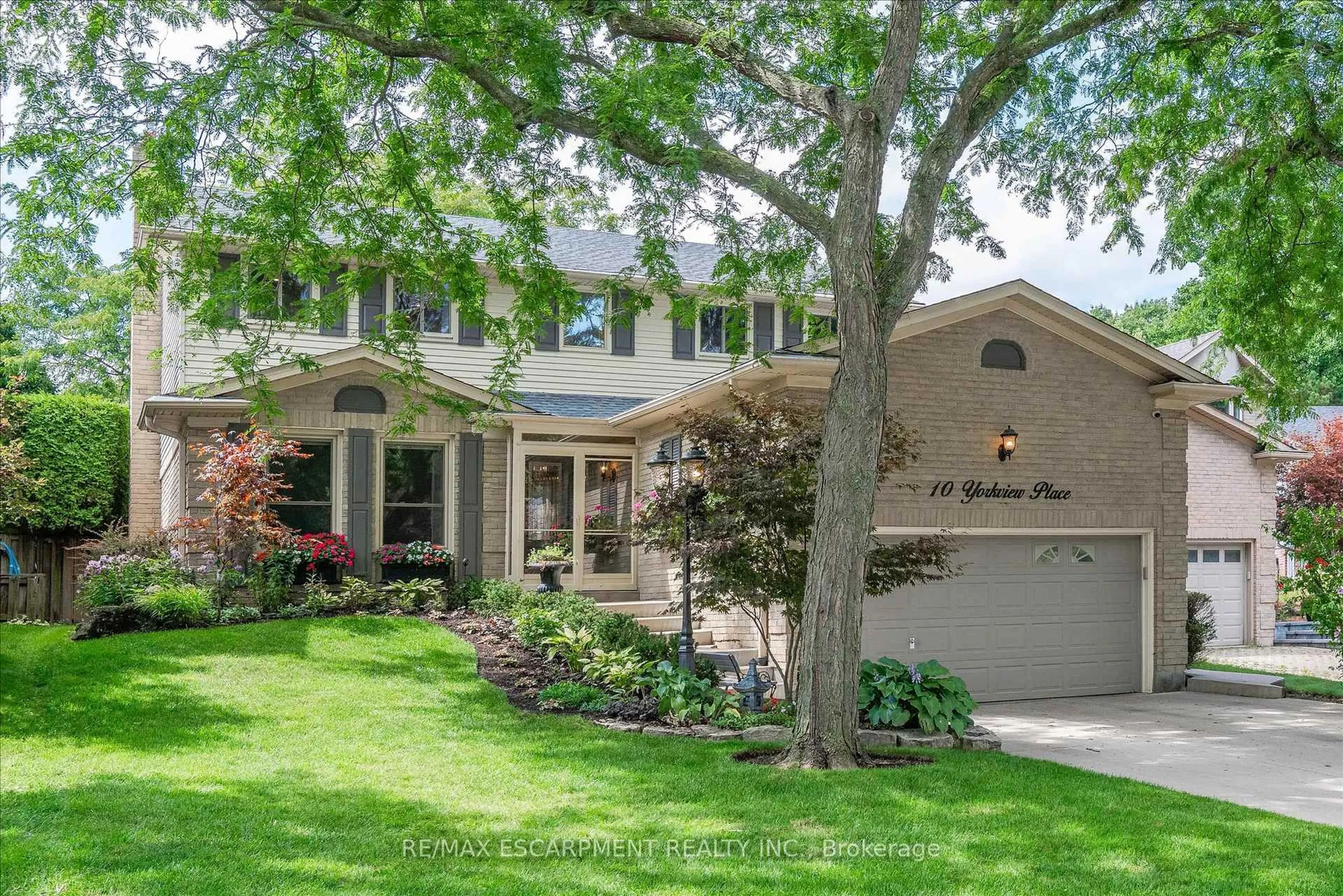 Unknown for 10 Yorkview Pl, Hamilton Ontario L9H 6N6