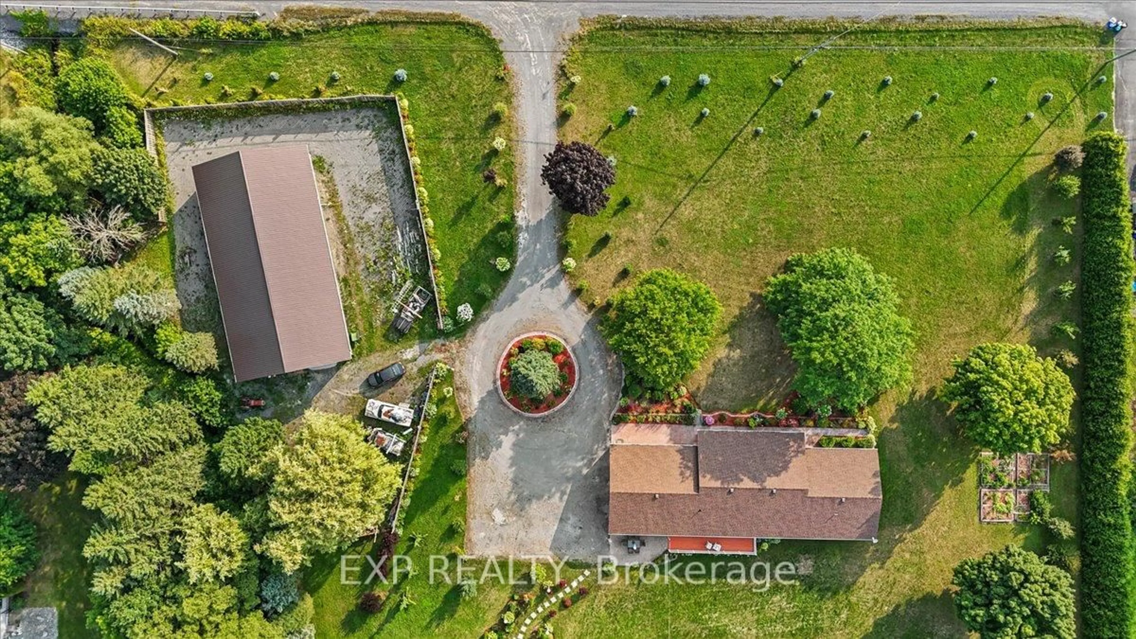 A pic from outside/outdoor area/front of a property/back of a property/a pic from drone, street for 3382 Carp Rd, Carp Ontario K0A 1L0