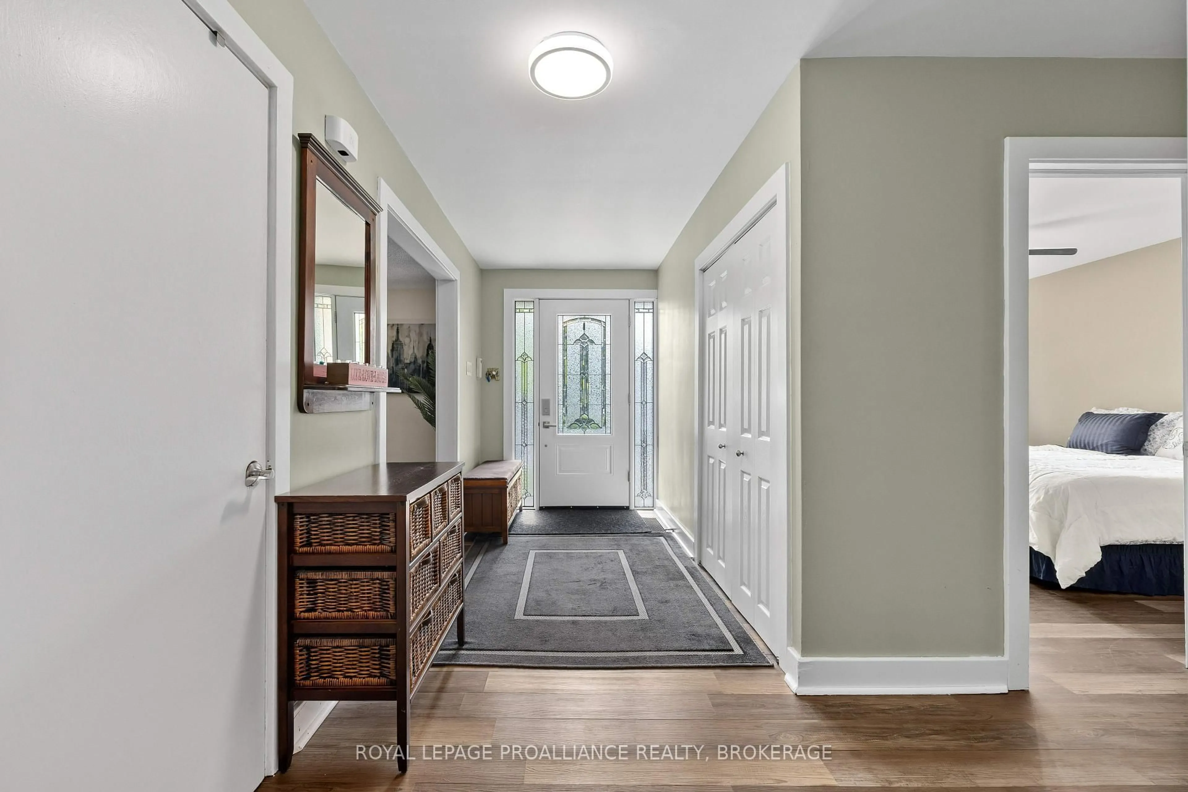 Indoor entryway for 145 Bridge St, Greater Napanee Ontario K7R 2E1