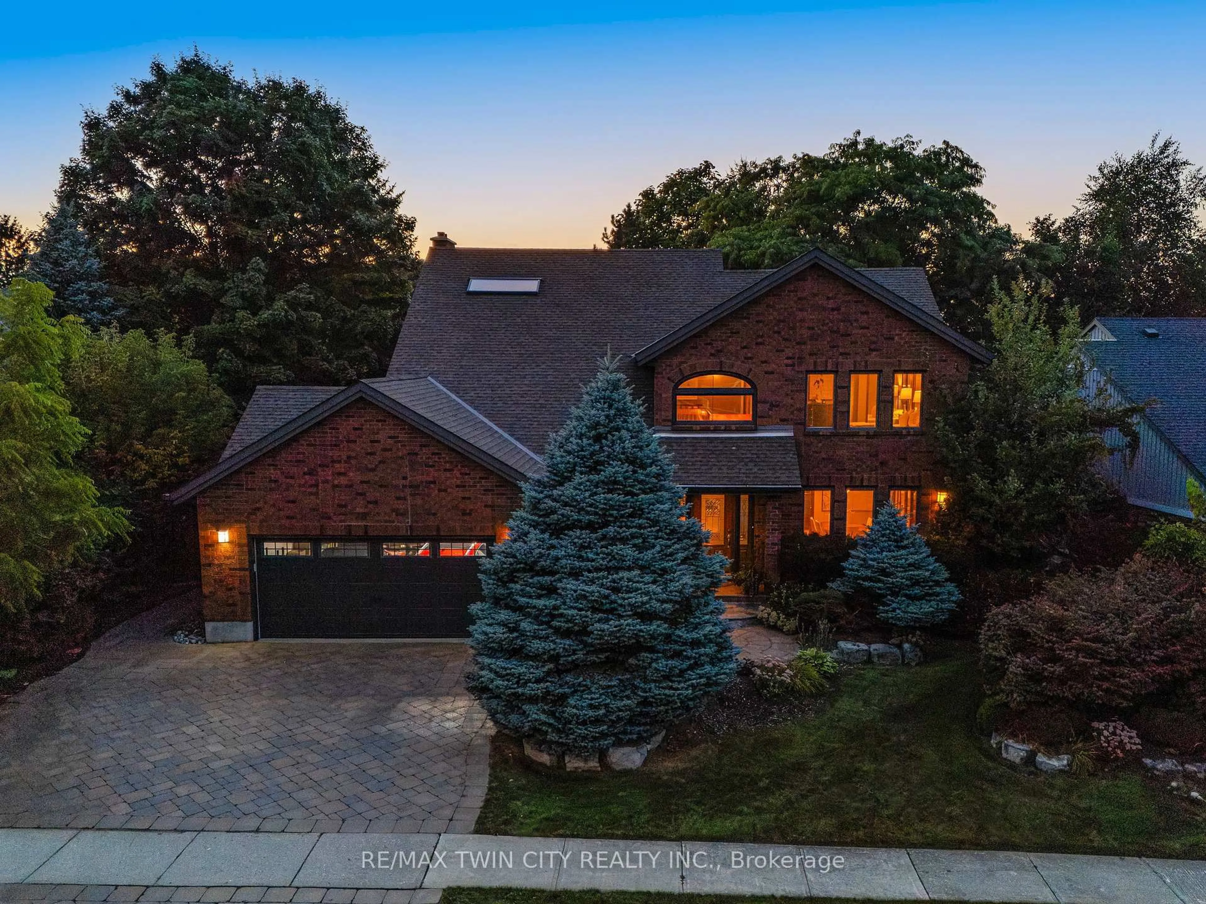 Home with brick exterior material, street for 325 Wyecroft Blvd, Waterloo Ontario N2T 2H3