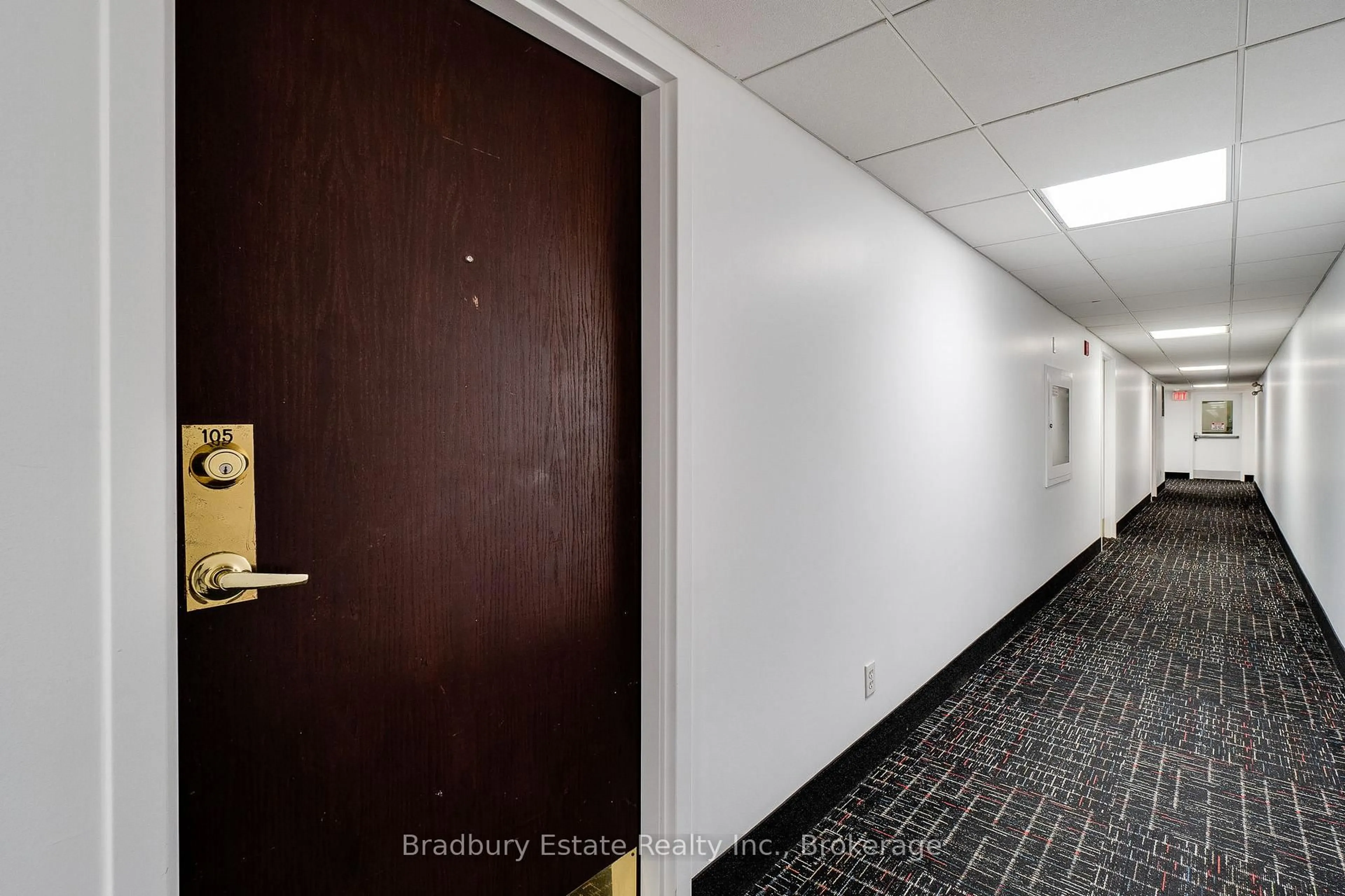 Unknown for 262 Dundas St #105, Hamilton Ontario L8B 1A9