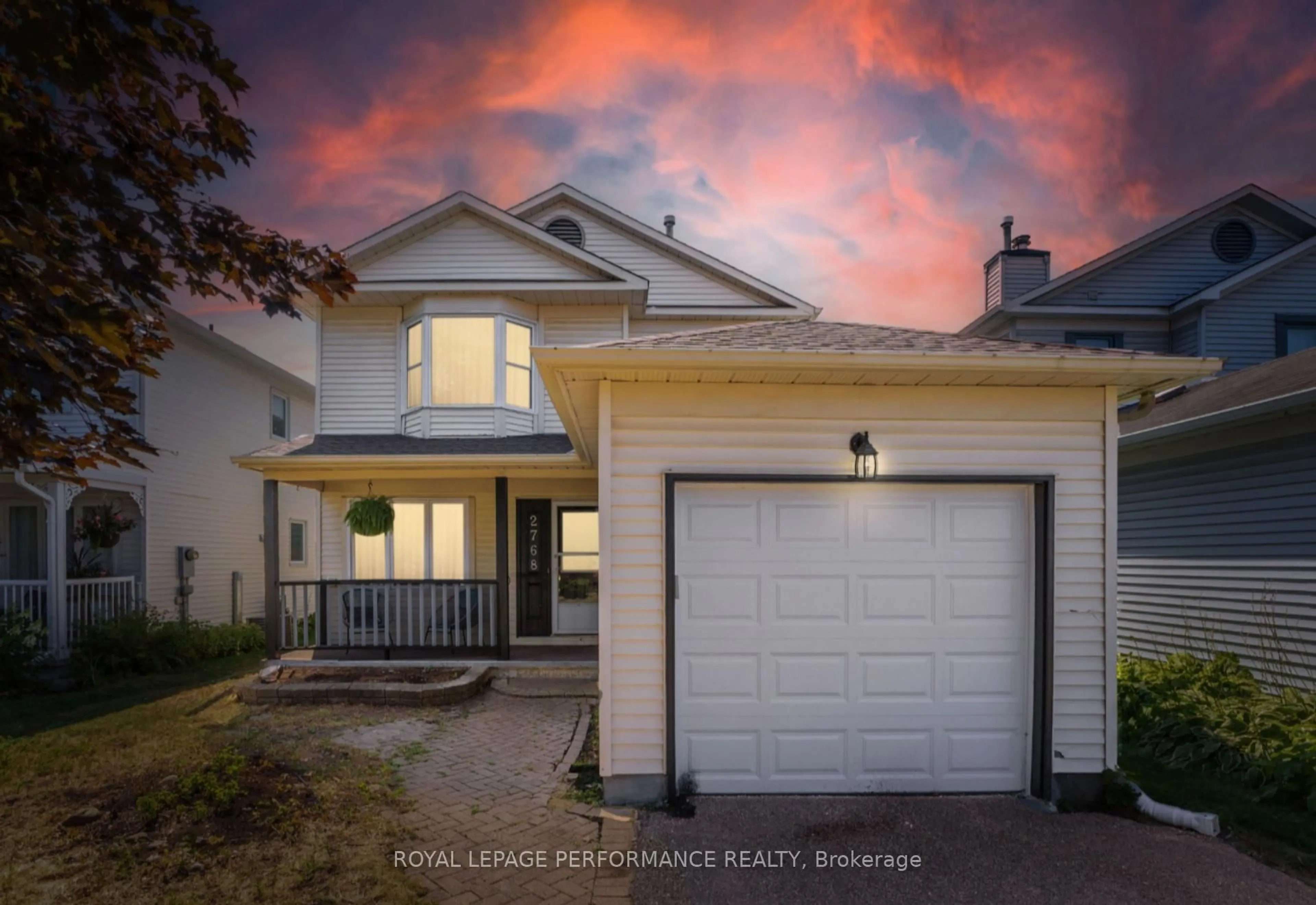 Home with vinyl exterior material, street for 2768 Wyldewood St, Ottawa Ontario K1T 2S4