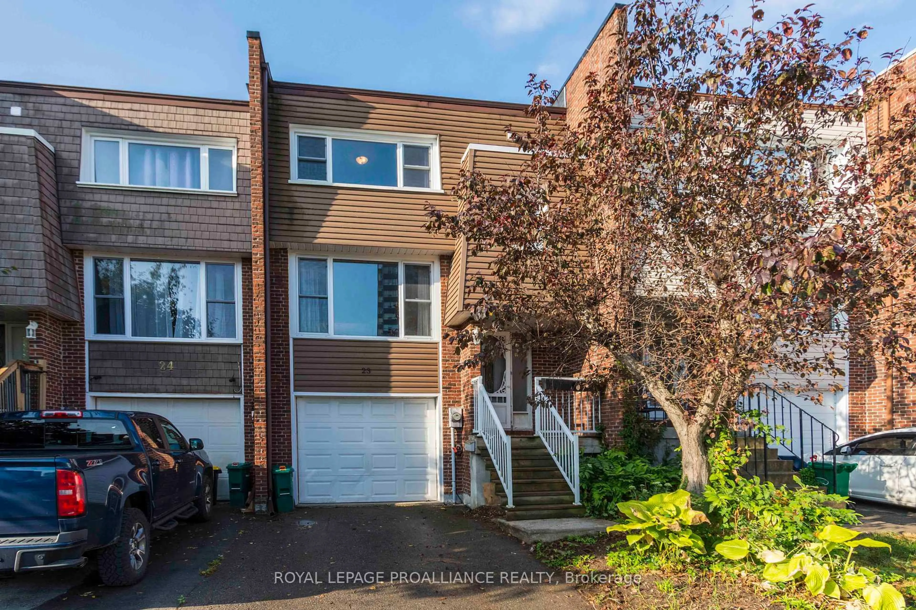 A pic from outside/outdoor area/front of a property/back of a property/a pic from drone, street for 23 Anna Crt, Quinte West Ontario K8V 5Y4