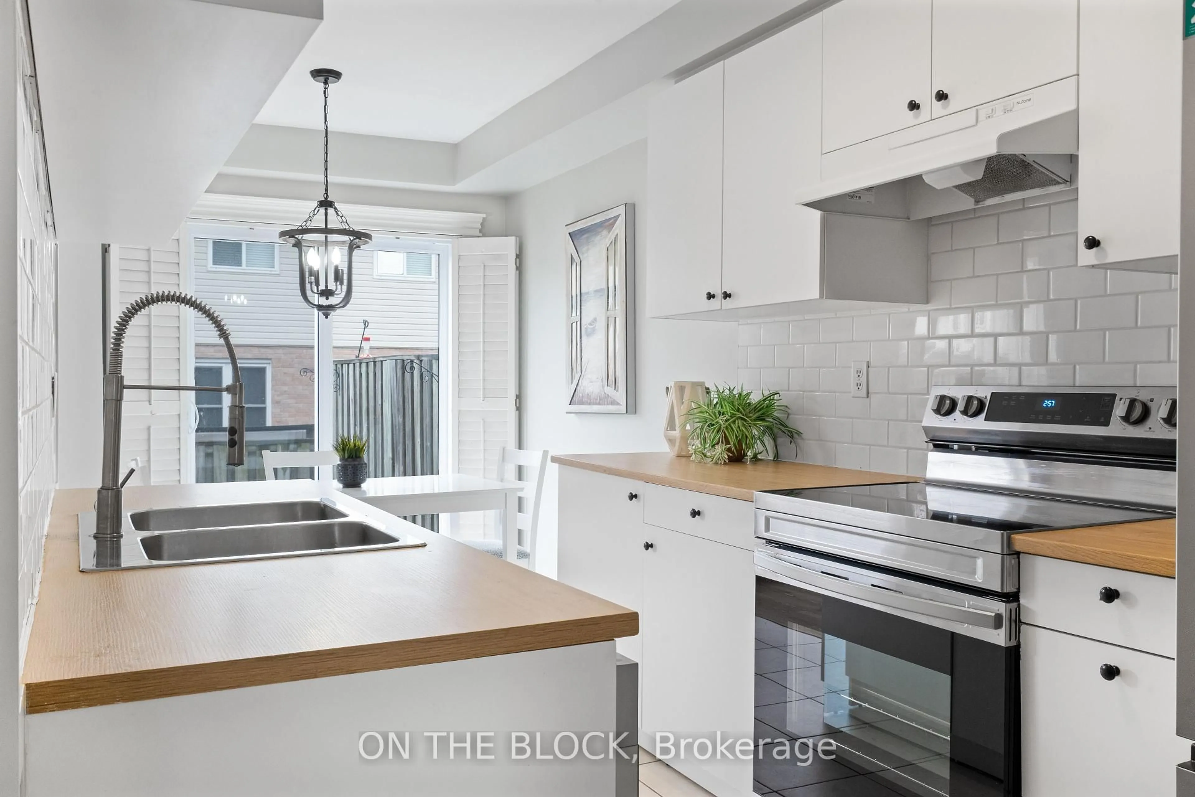 Open concept kitchen, unknown for 485 Green Rd #39, Hamilton Ontario L8E 6A8
