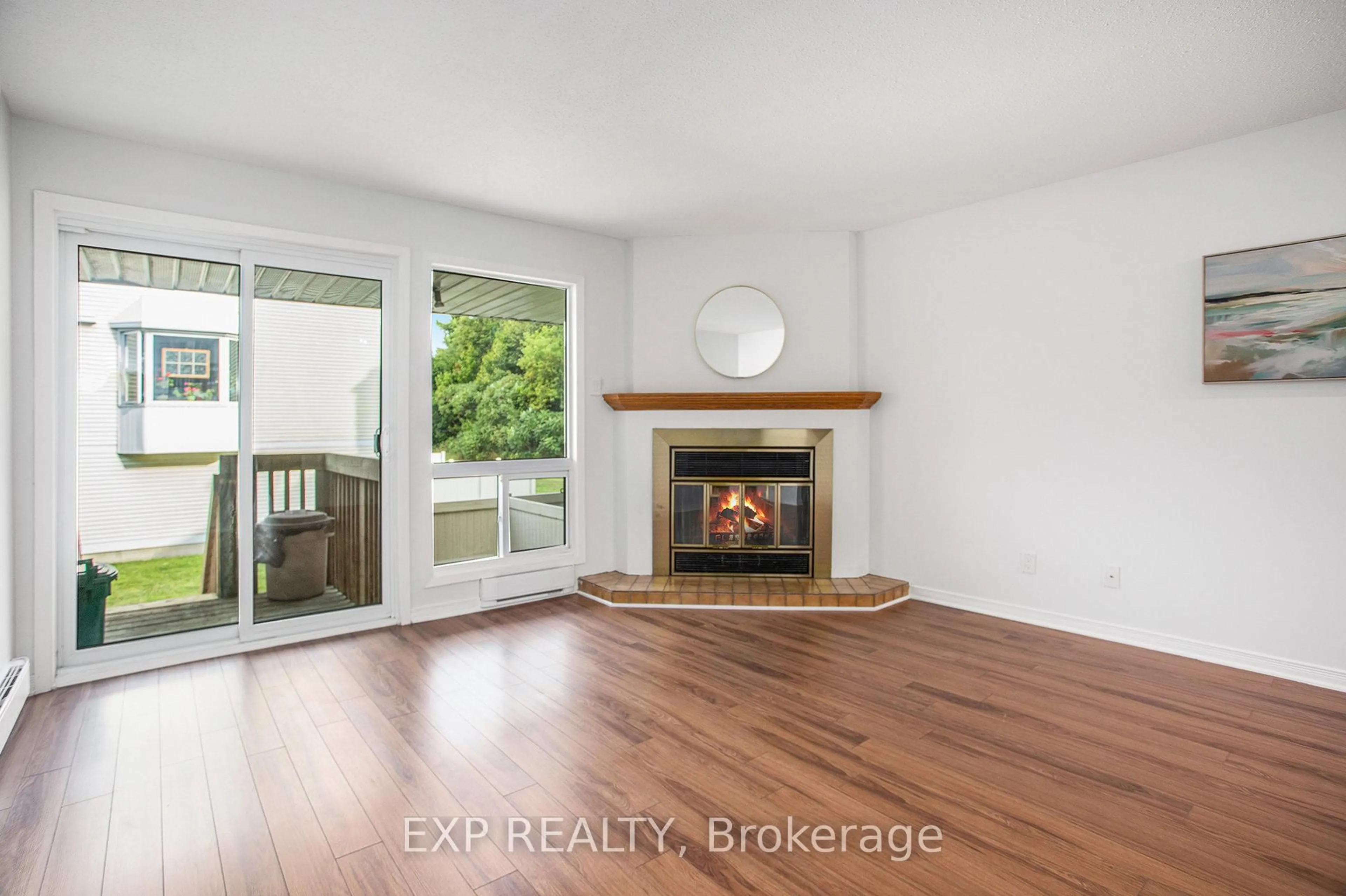 Unknown for 6603 Bilberry Dr #6603A, Ottawa Ontario K1C 4N5